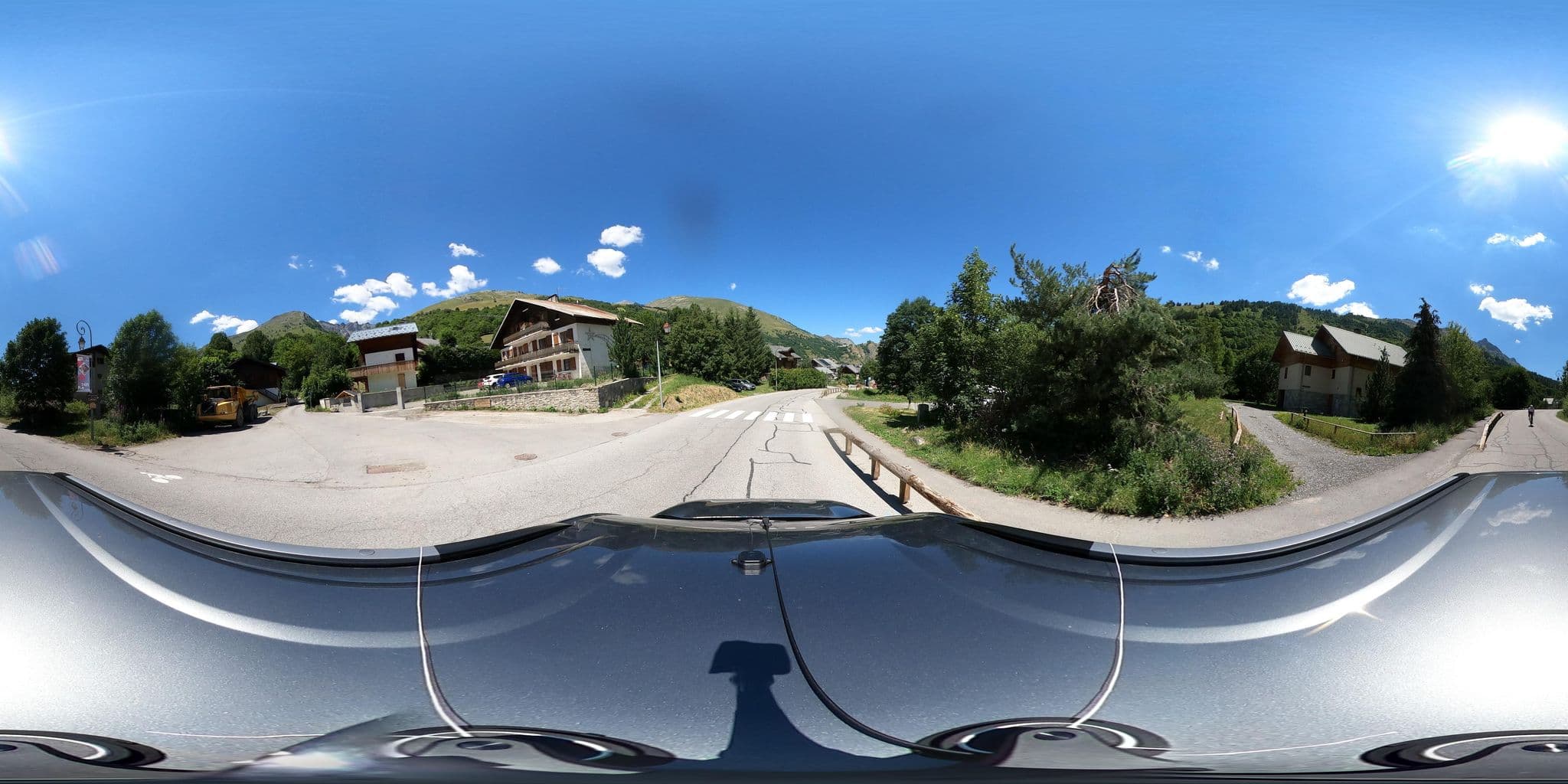 Street view near La Rocaille, Valloire — © eric_s (CC BY-SA · Mapillary)
