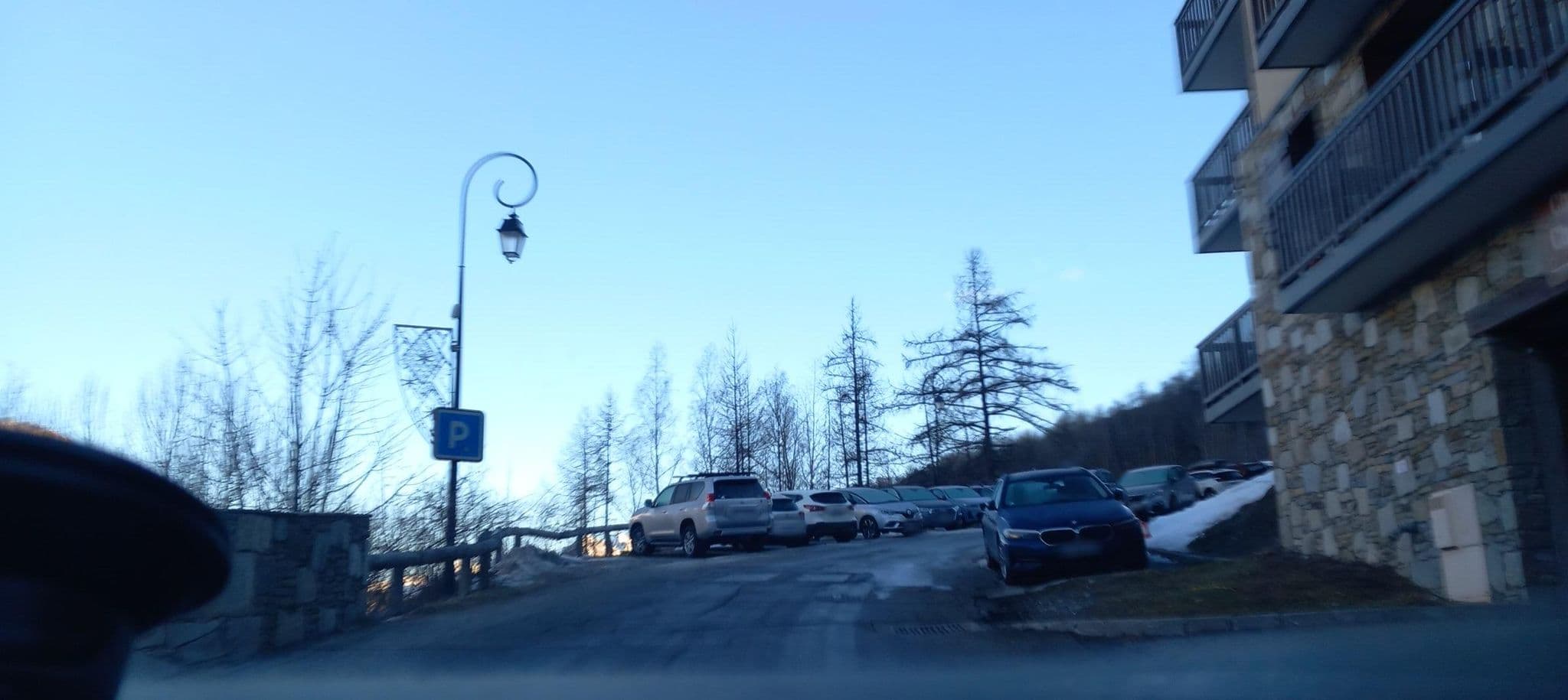 Street view near Val des Neiges, Valloire