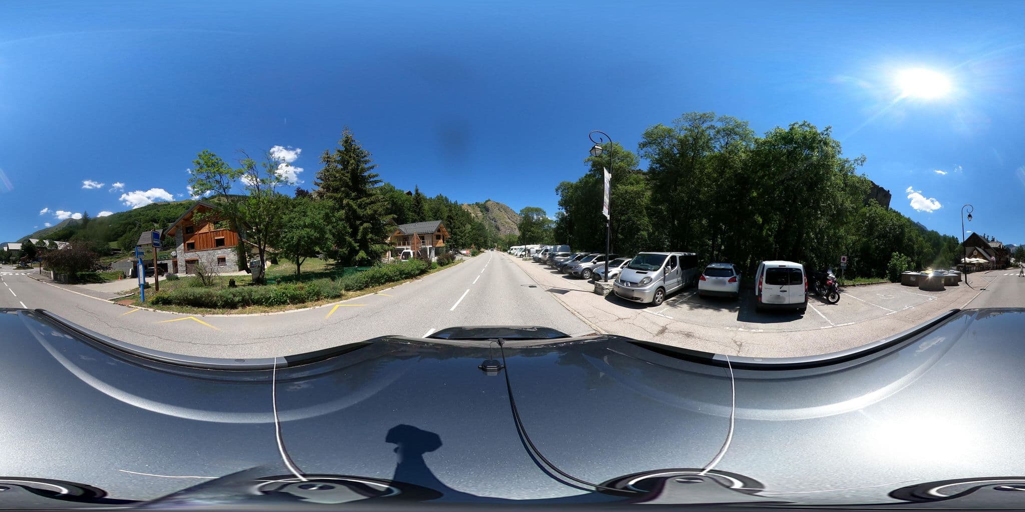 Street view near Équinoxe, Valloire