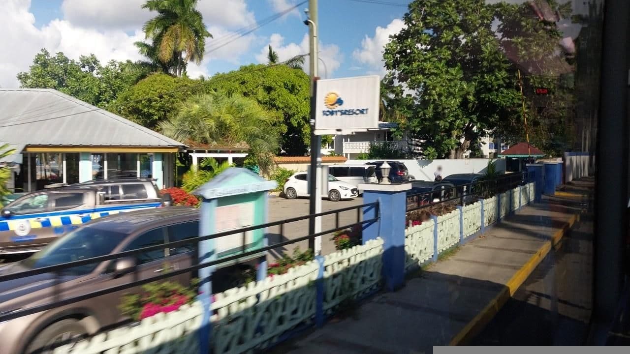 Street view near Toby's Resort, Montego Bay — © bukenyajanan1 (CC BY-SA · Mapillary)