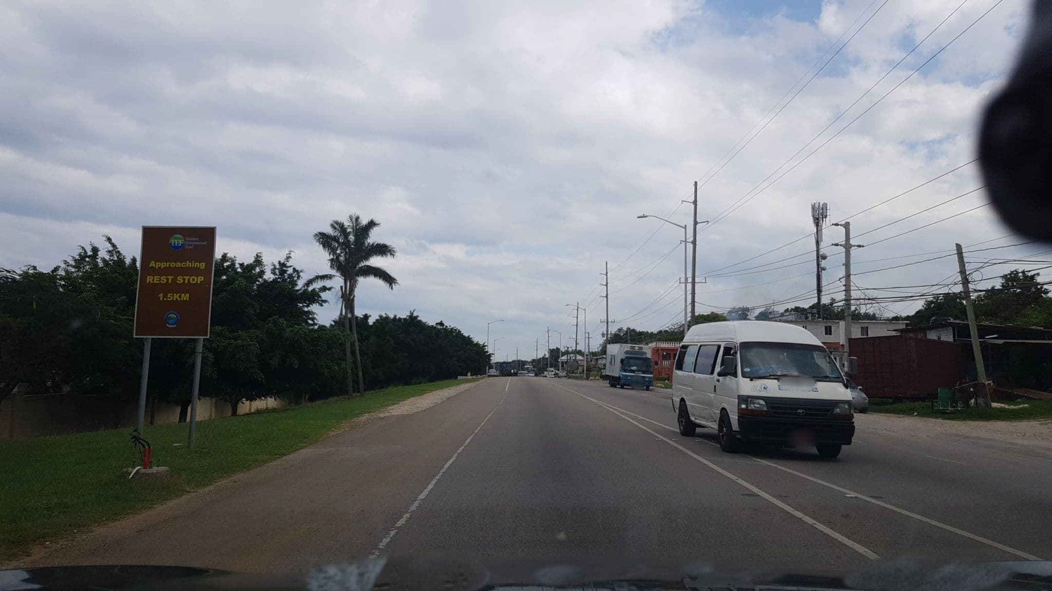 Street view near Grand Bahia Principe Hotel, Barrett Town — © roadroid (CC BY-SA · Mapillary)