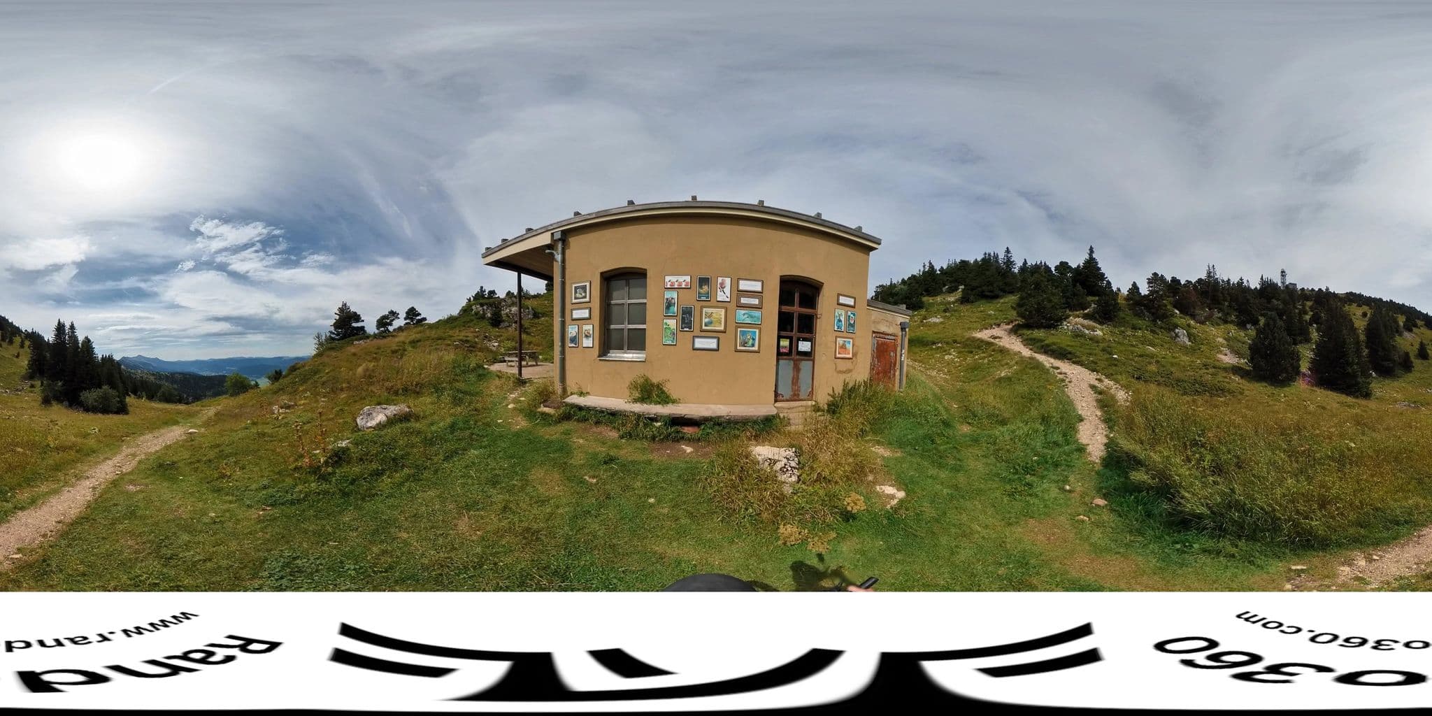 Street view near Abri du Moucherotte, Seyssins — © Rando360 (CC BY-SA · Mapillary)