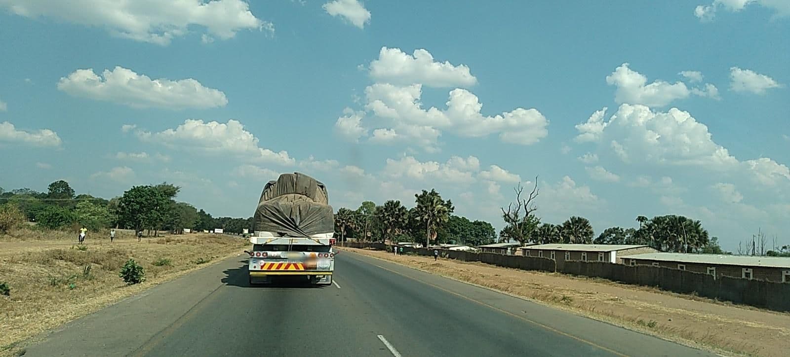 Street view near TWIN PALM BAR CHISAMBA, Lusaka West — © mandawa (CC BY-SA · Mapillary)
