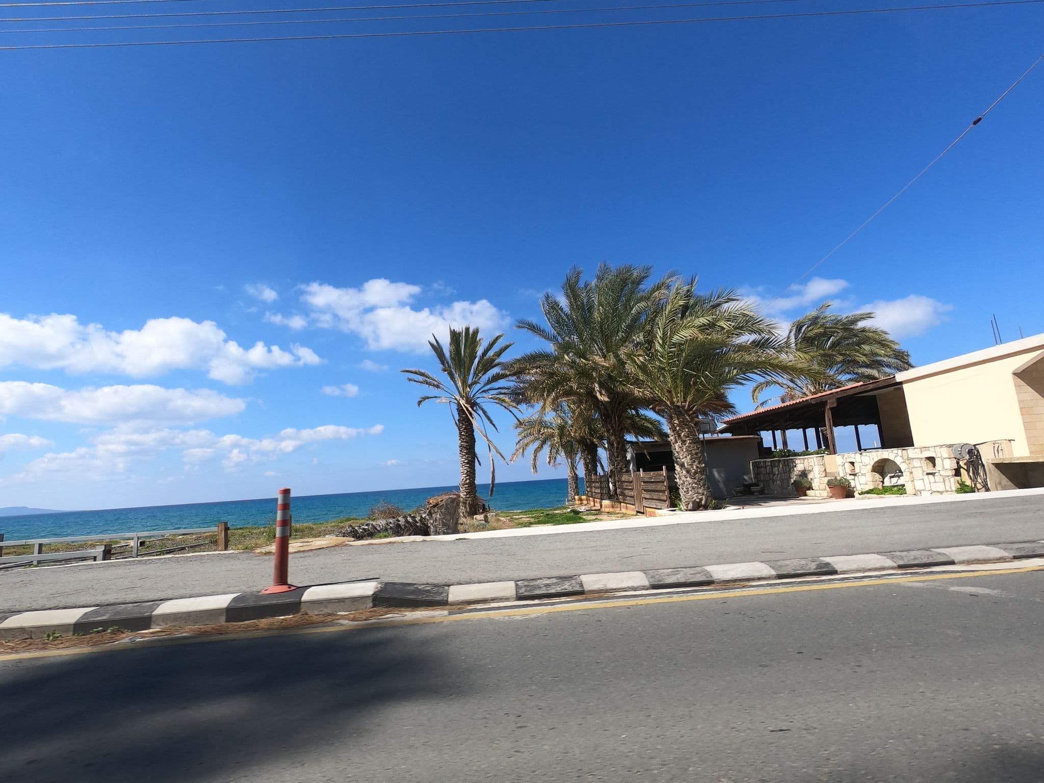 Street view near Thalassa, Argáka — © hast (CC BY-SA · Mapillary)