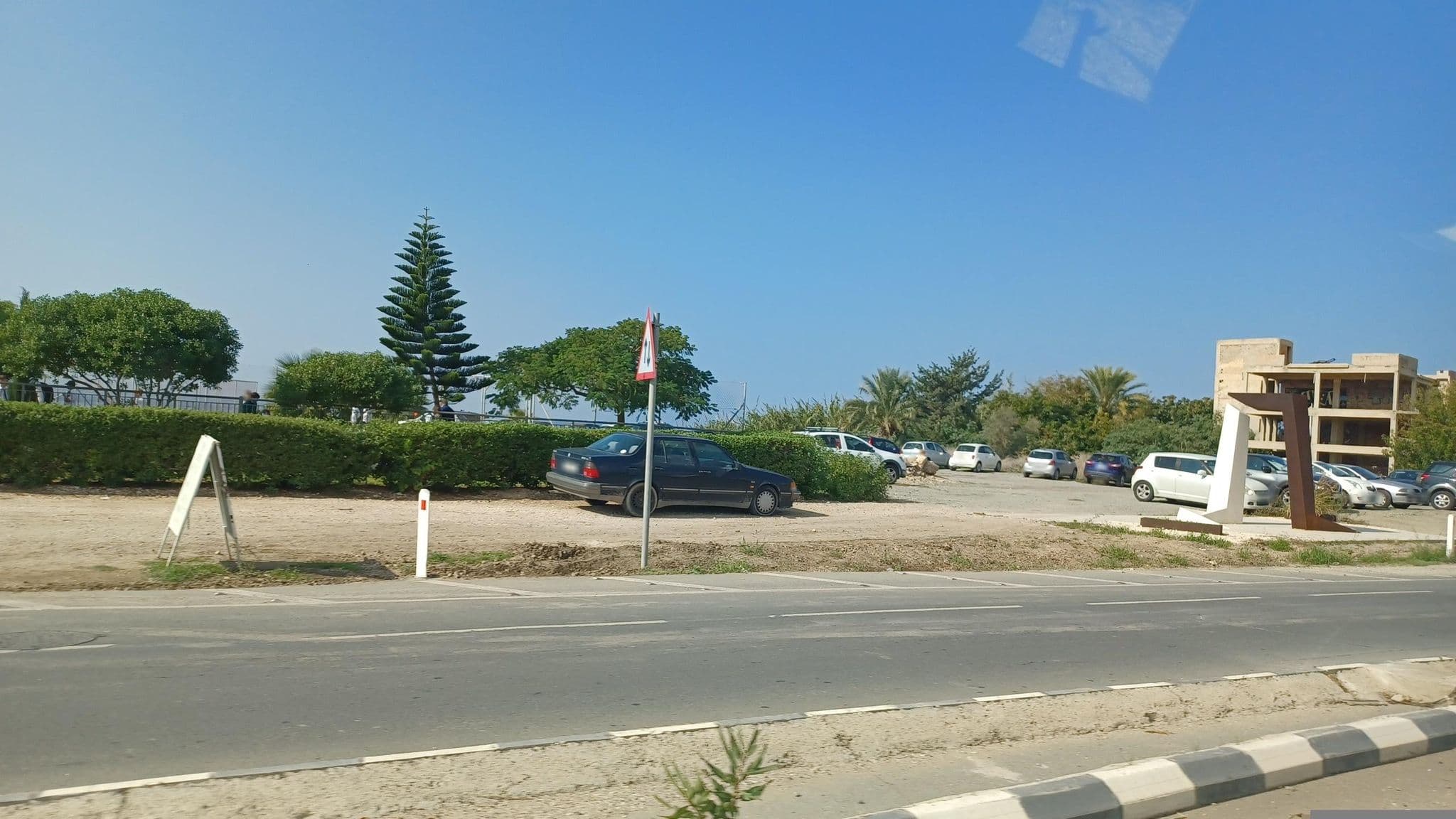 Street view near Kiriyakos court, Chlórakas — © noa1 (CC BY-SA · Mapillary)
