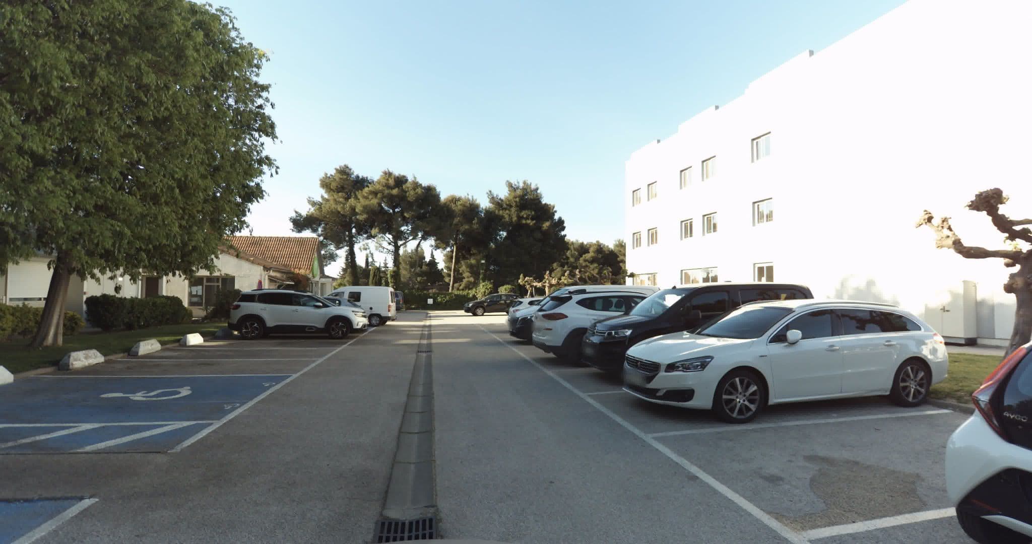 Street view near Campanile, Ollioules — © sogefi (CC BY-SA · Mapillary)