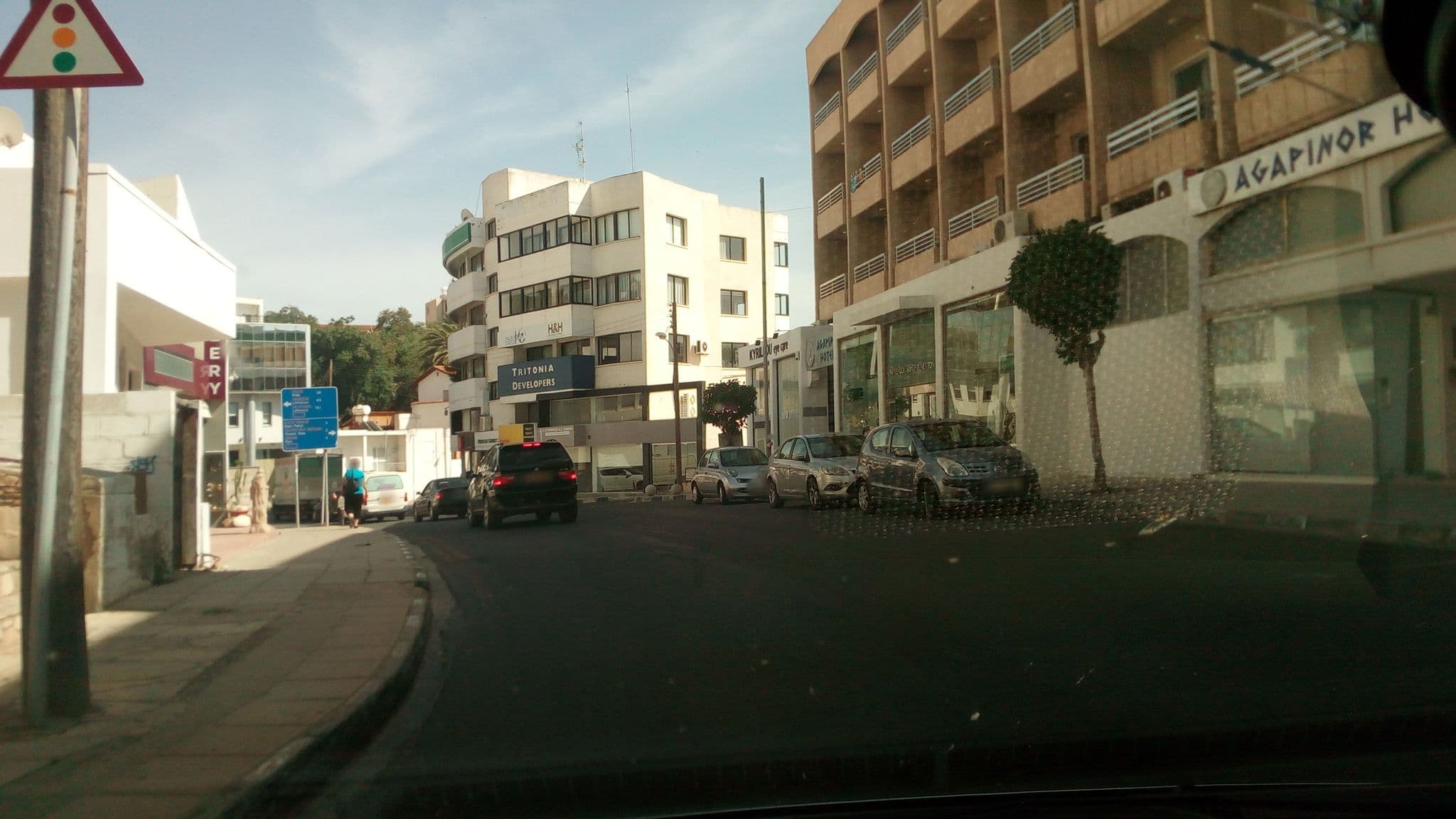 Street view near Agapinor Hotel, Paphos — © stpkyriakou (CC BY-SA · Mapillary)