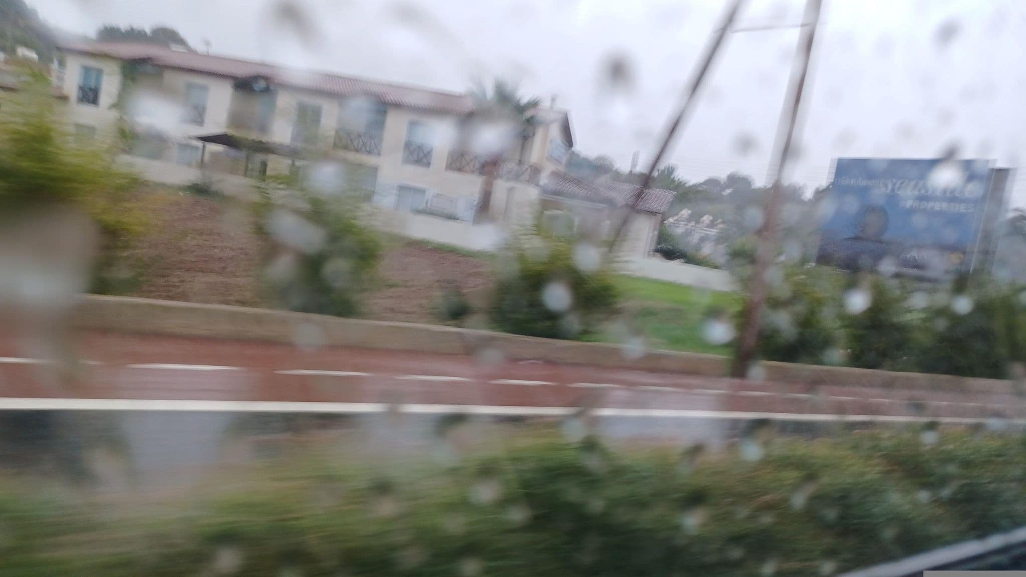 Street view near G&E Beach Apartment, Pólis — © noa1 (CC BY-SA · Mapillary)