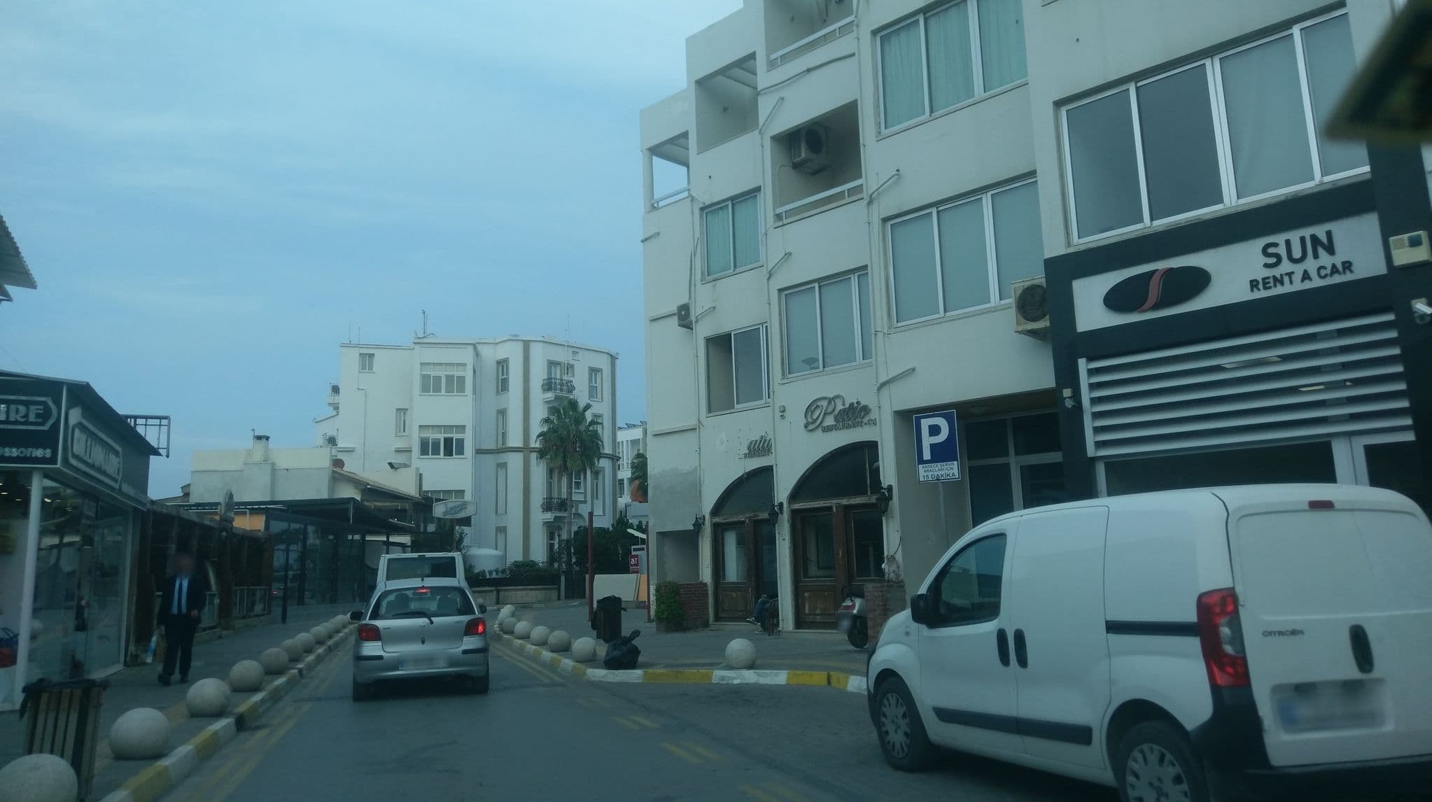 Street view near emekli subaylar dernegi, Kyrenia — © ozkanilyasaksu (CC BY-SA · Mapillary)