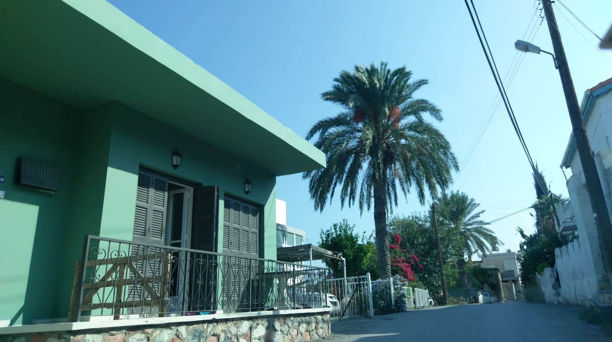 Street view near Hideaway Club Hotel, Kyrenia — © ozkanilyasaksu (CC BY-SA · Mapillary)