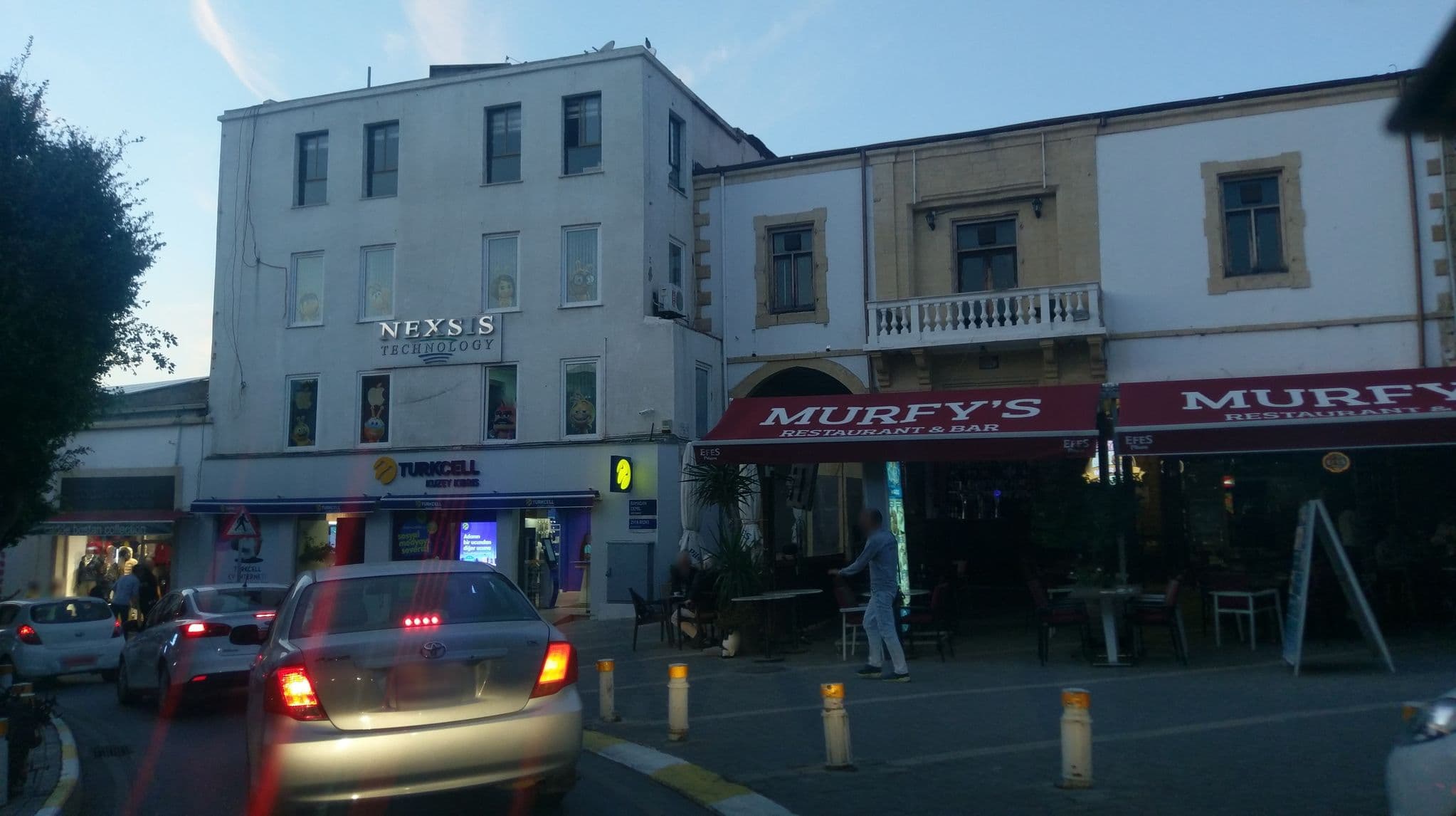 Street view near Girne Dorona Otel&Casino, Kyrenia — © ozkanilyasaksu (CC BY-SA · Mapillary)