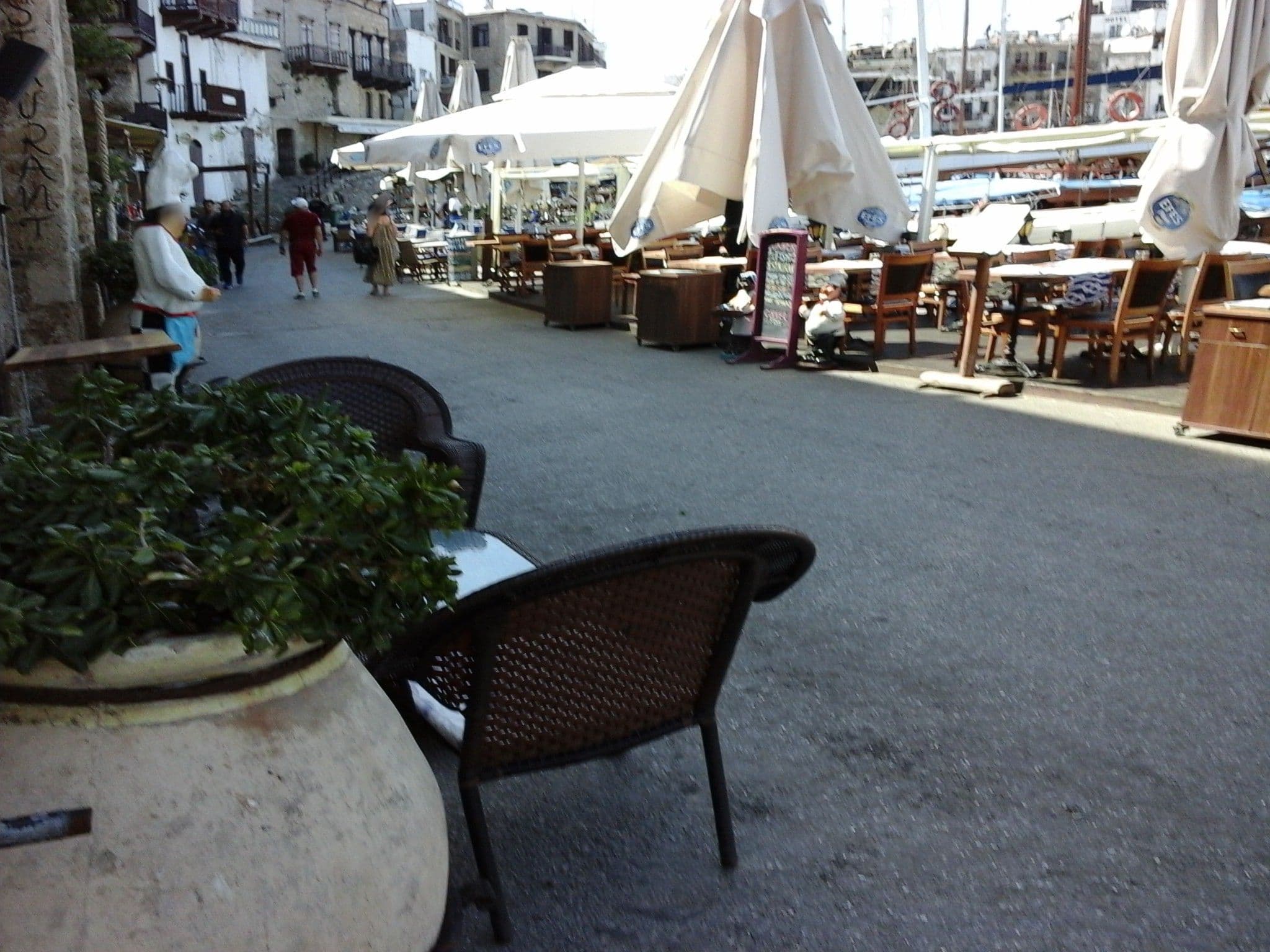 Street view near Kaya Palazzo Otel&Casio Girne, Kyrenia — © robot8a (CC BY-SA · Mapillary)