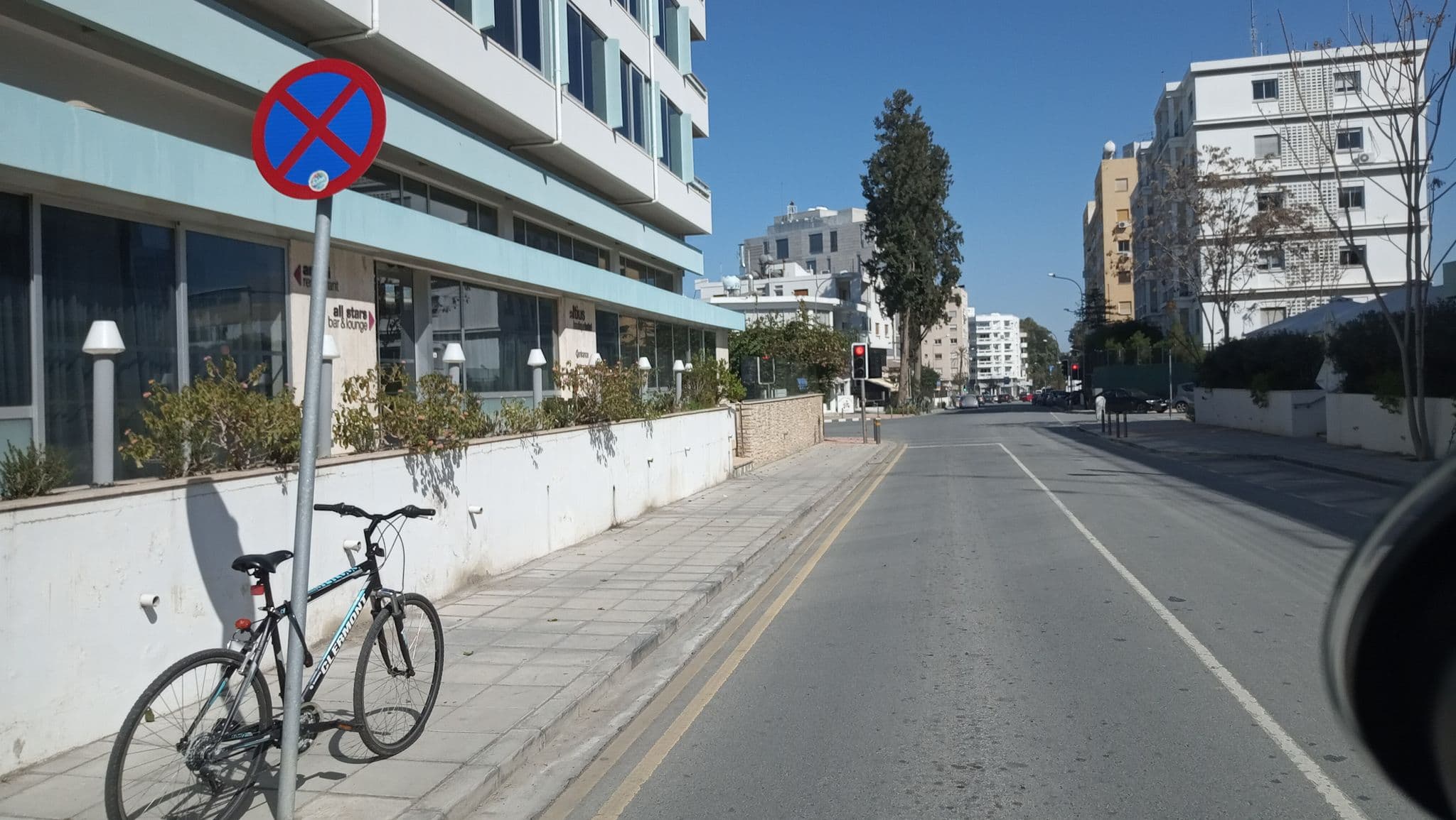 Street view near Altius Hotel, Nicosia — © remekinio10 (CC BY-SA · Mapillary)