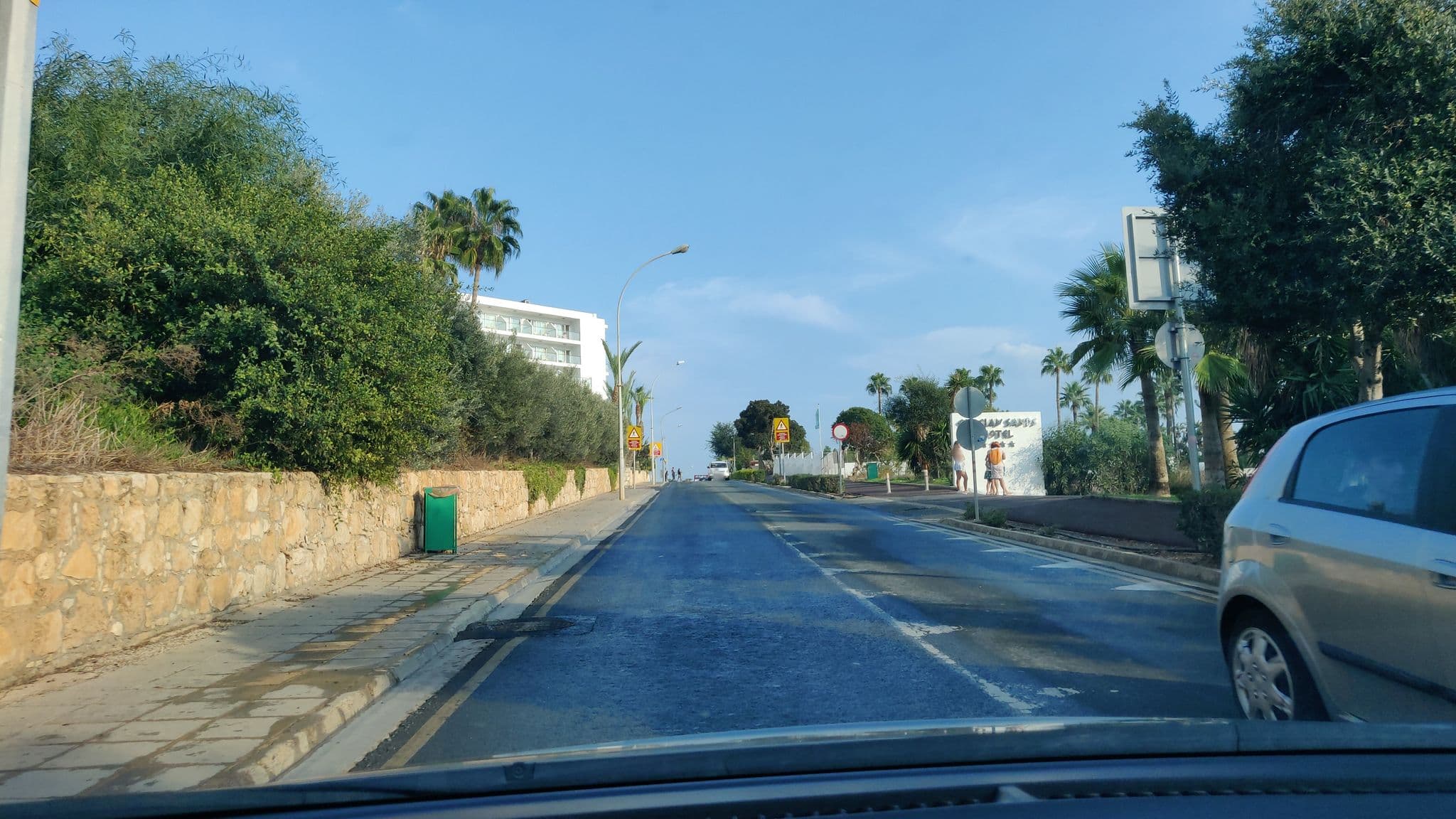 Street view near Amarande, Ayia Napa — © chaikovsky (CC BY-SA · Mapillary)