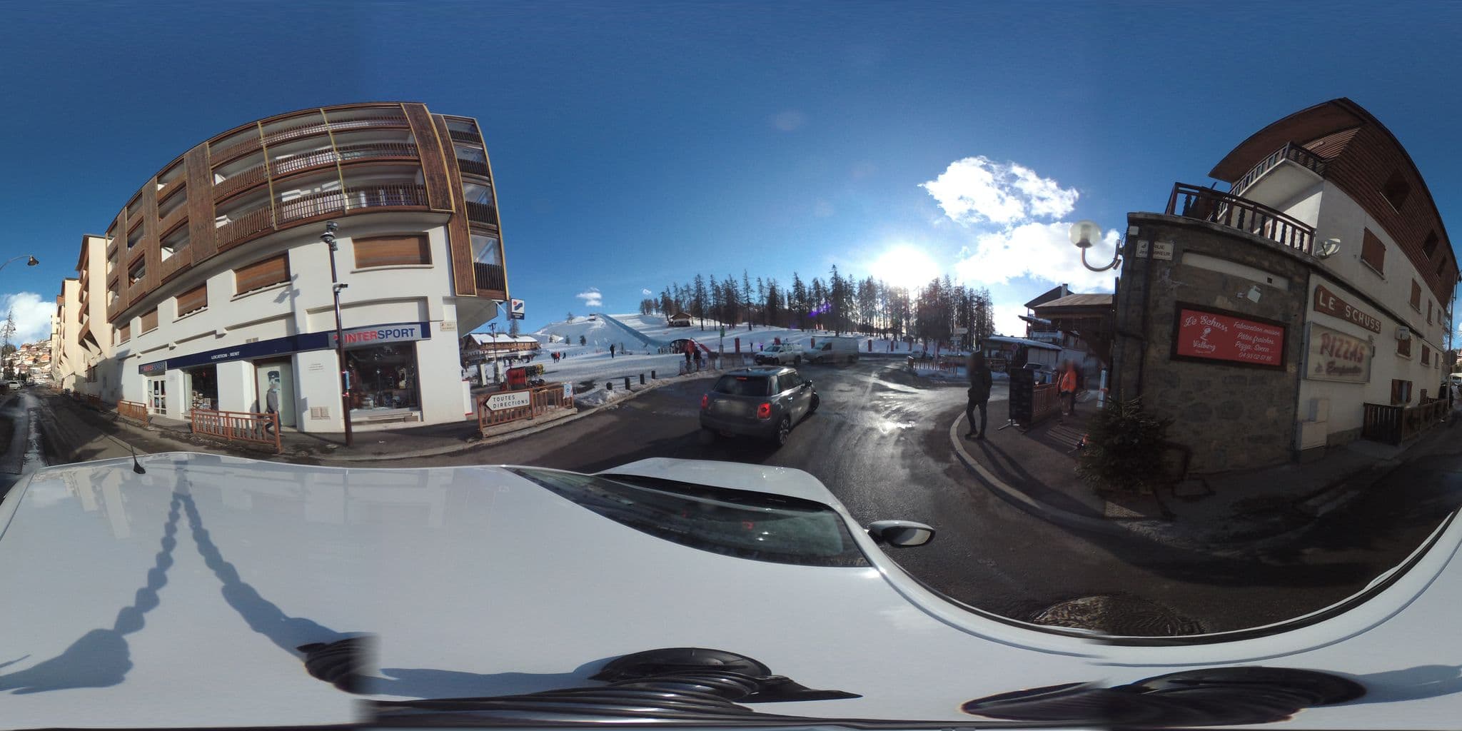 Street view near Le Mélèze, Puget-Théniers — © arteragence (CC BY-SA · Mapillary)