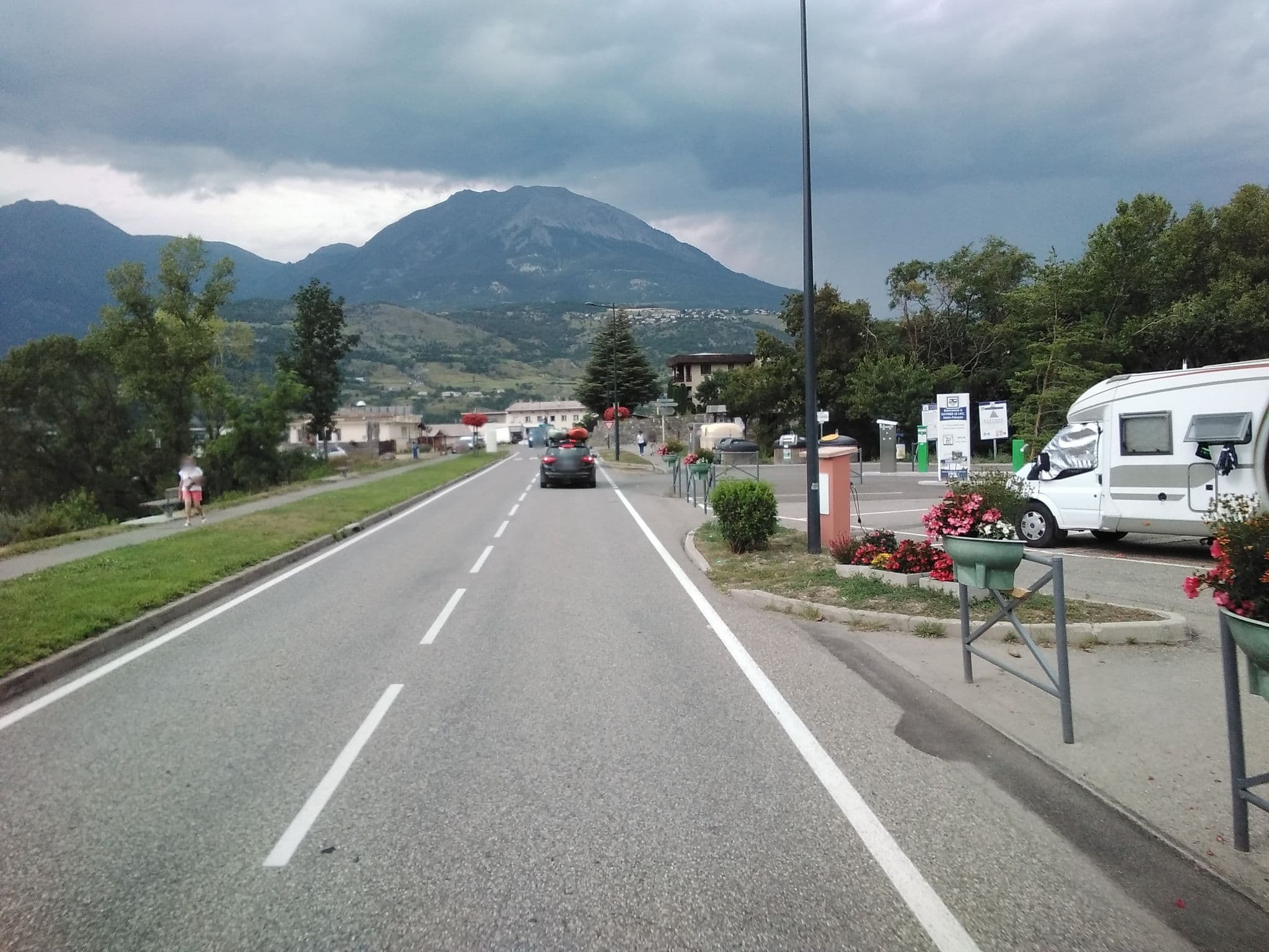 Street view near Aire camping car du Barnafret, Embrun — © mprins (CC BY-SA · Mapillary)