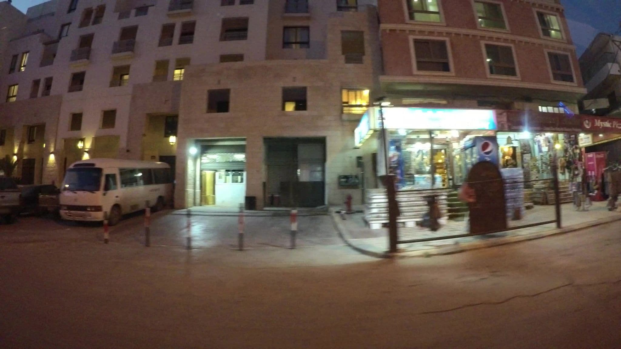 Street view near Oscar Hotel, Wādī Mūsá — © kaartcam (CC BY-SA · Mapillary)