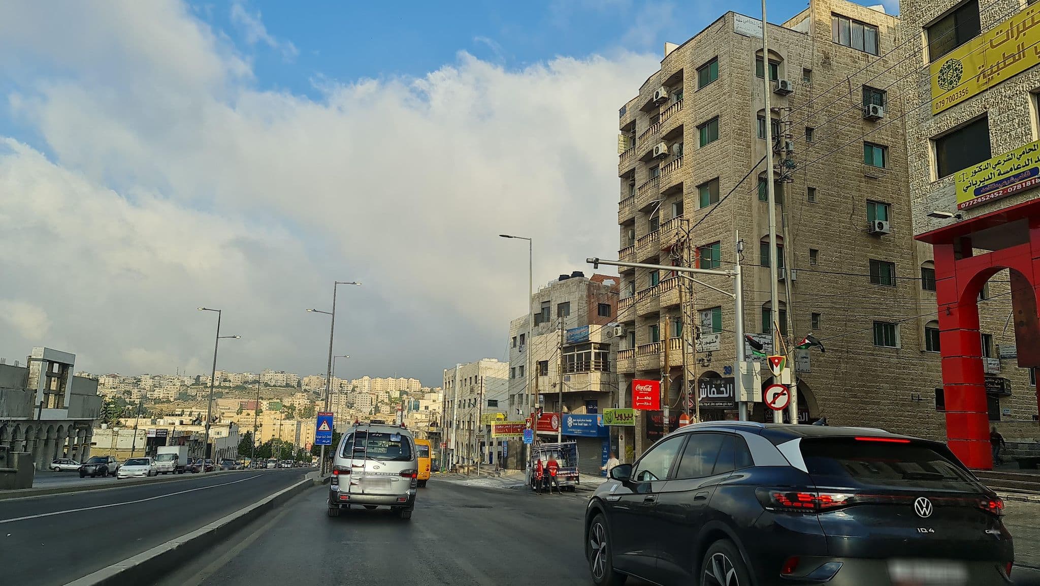 Street view near Rio Jordan Hotel, Ṣuwayliḥ — © jaffal (CC BY-SA · Mapillary)