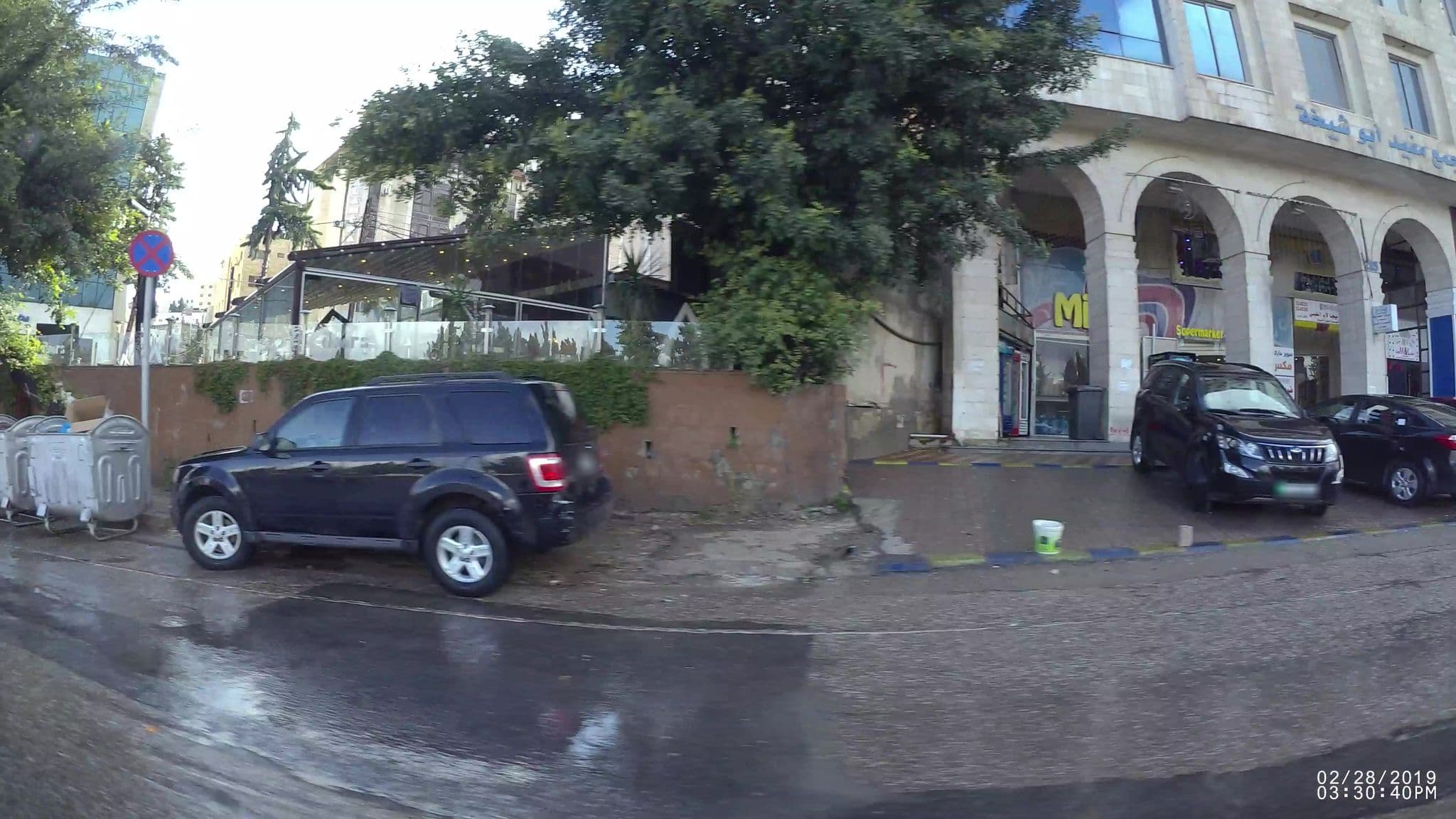 Street view near Amera Hotel Apartment, Ṣuwayliḥ — © kaart_1 (CC BY-SA · Mapillary)