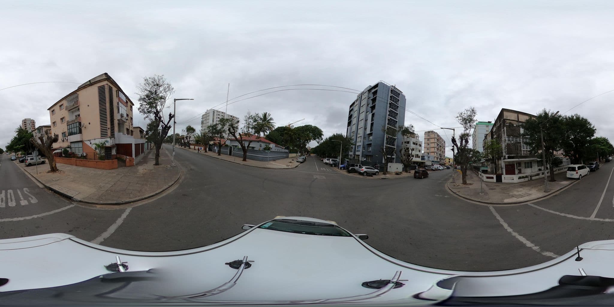 Street view near Hotel Africa, Maputo — © OMTMOZ (CC BY-SA · Mapillary)