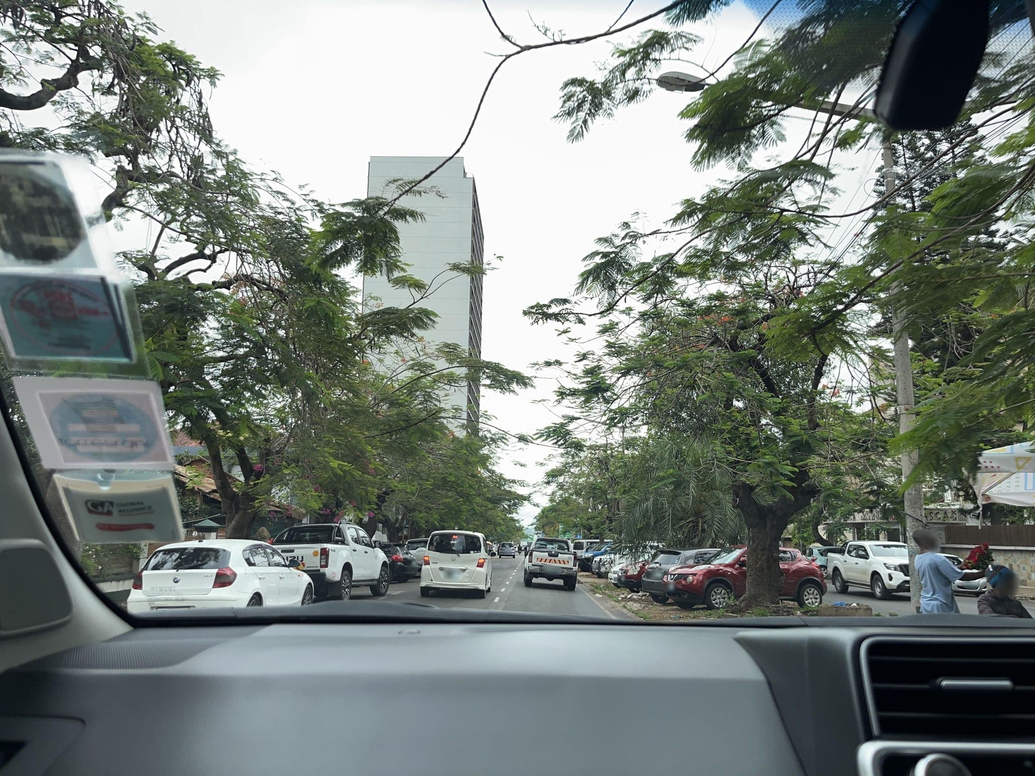 Street view near Residencial Duqueza Connaught, Maputo — © naalb (CC BY-SA · Mapillary)