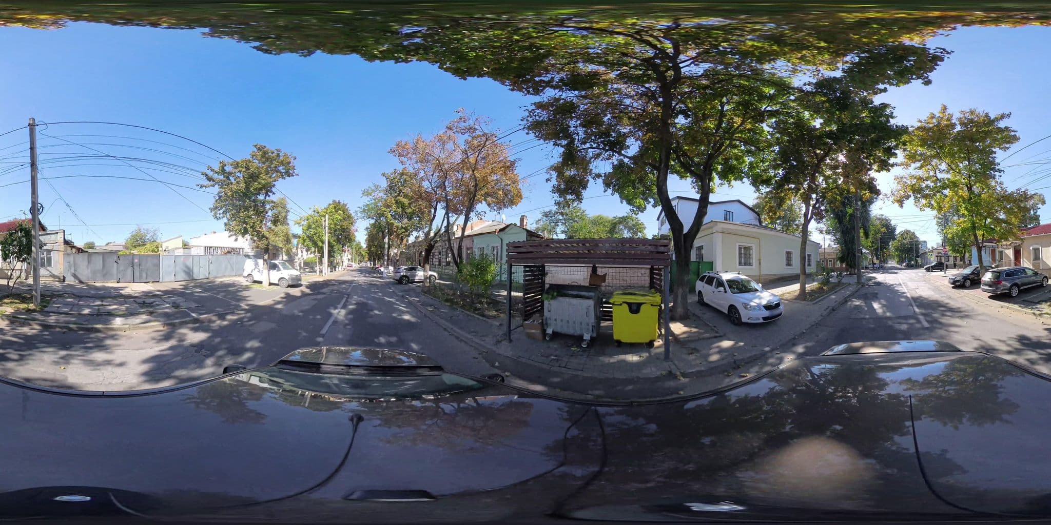 Street view near Funky Mamaliga Hostel, Chisinau — © Sku1255 (CC BY-SA · Mapillary)
