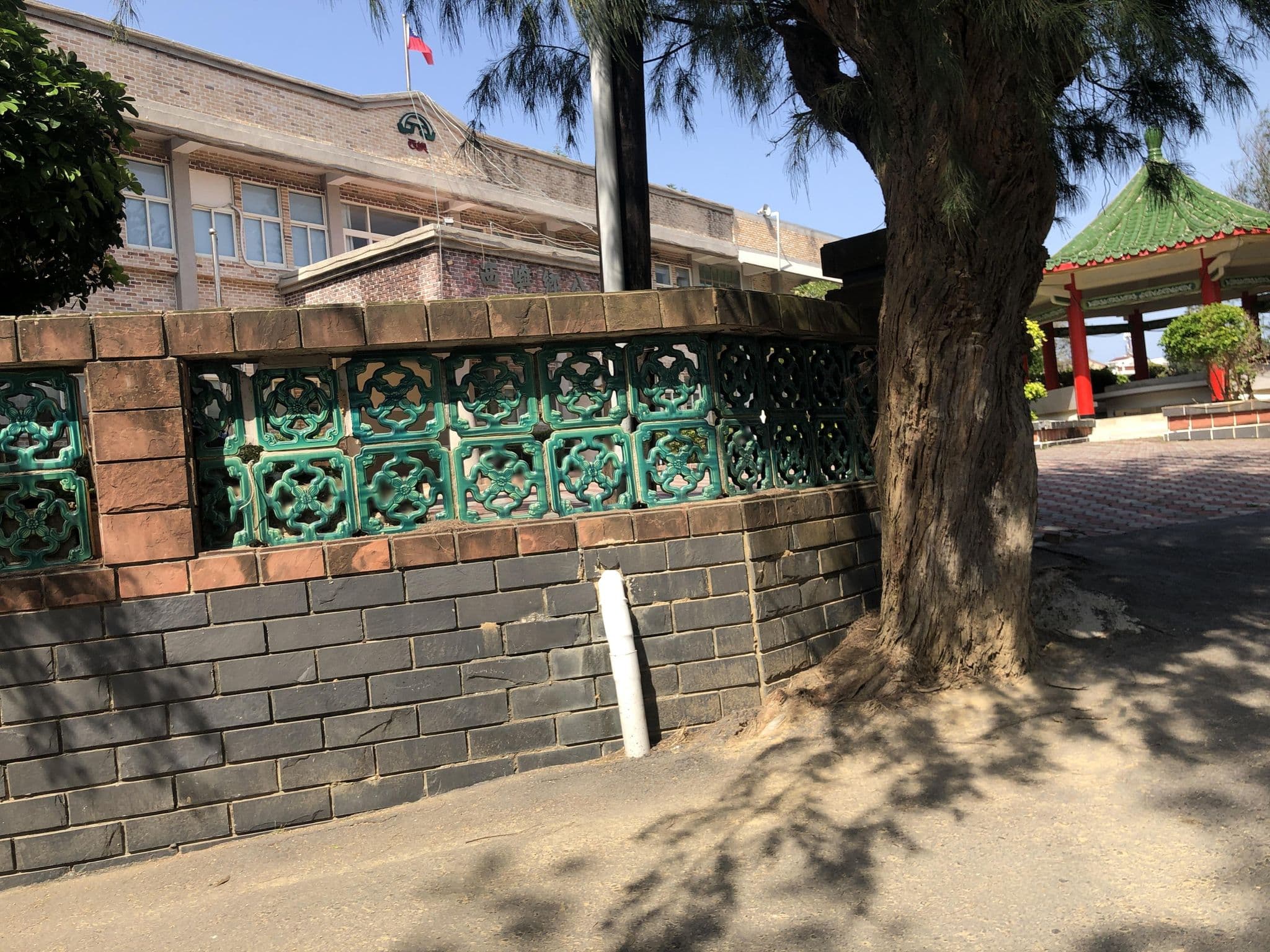 Street view near 二崁沐霞館民宿, Magong — © monica_migu (CC BY-SA · Mapillary)