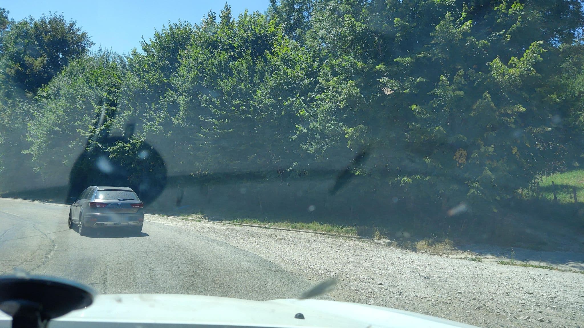 Street view near Gîte la Fayèta, Méry — © MatthieuF4FNE (CC BY-SA · Mapillary)
