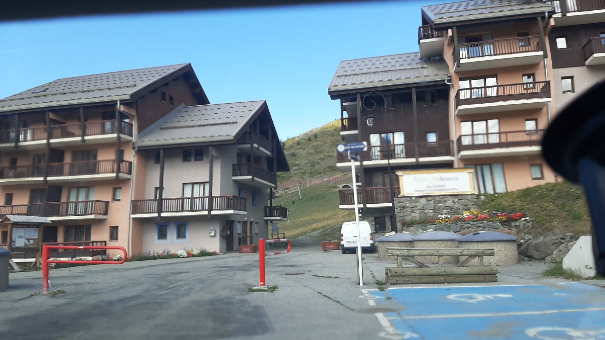 Street view near Élan, Valloire