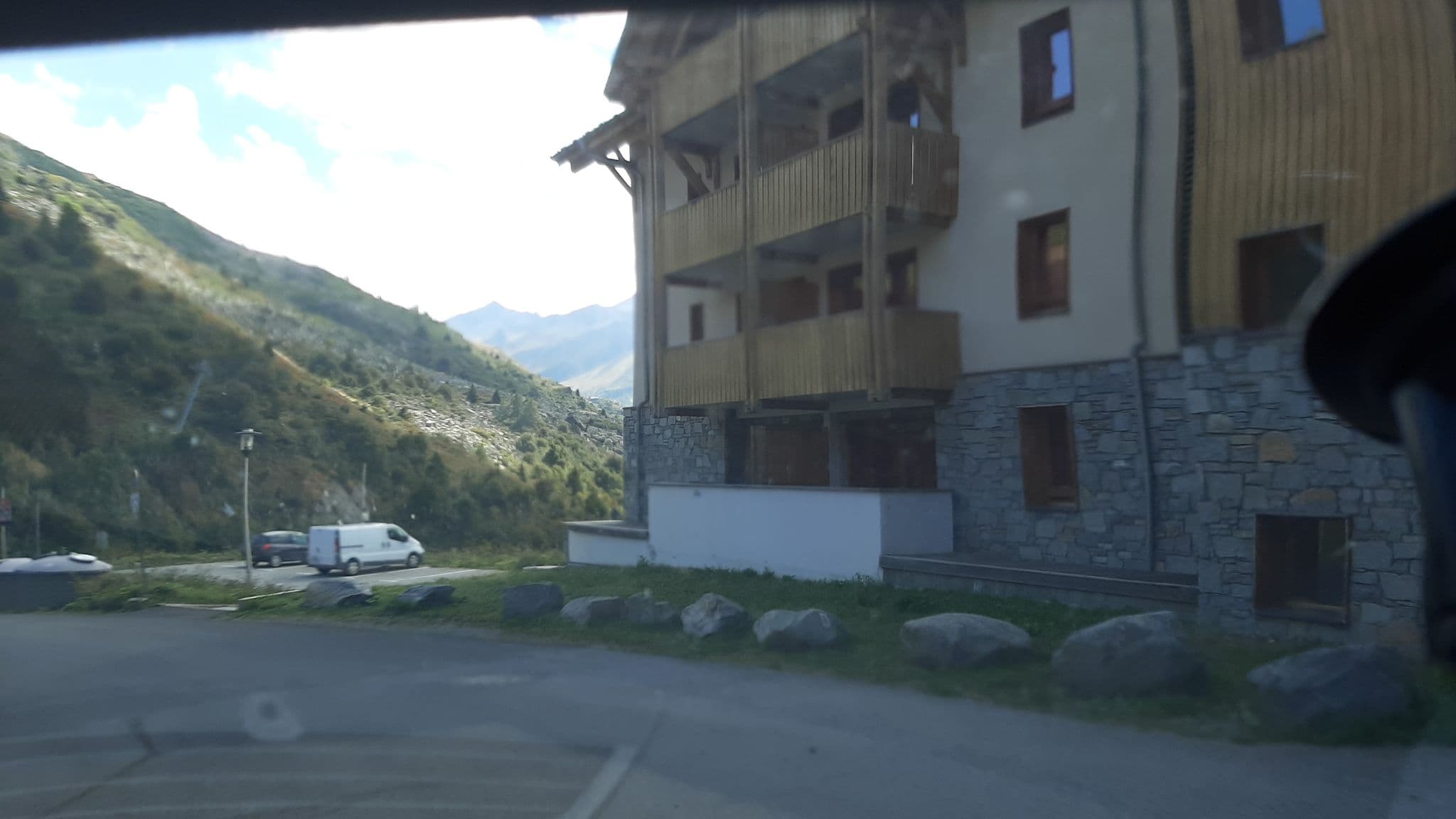 Street view near Résidence Le Vermont, Valloire