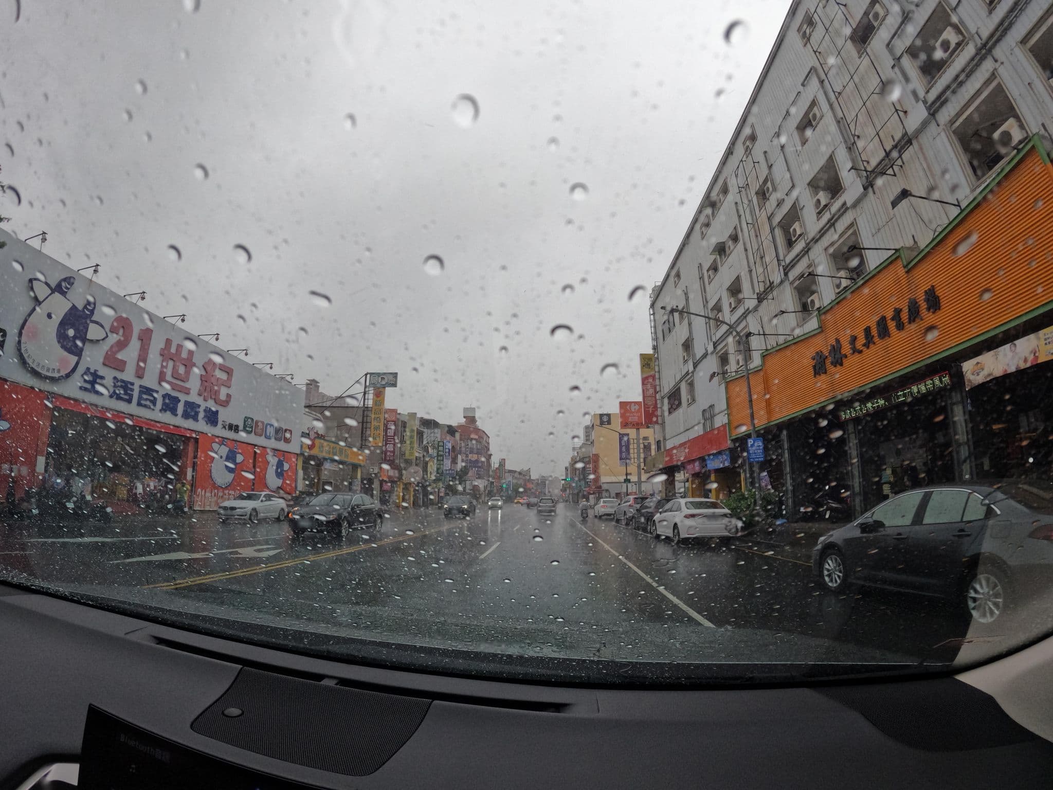 Street view near 星君汽車旅館, Kaohsiung — © littlebtc (CC BY-SA · Mapillary)