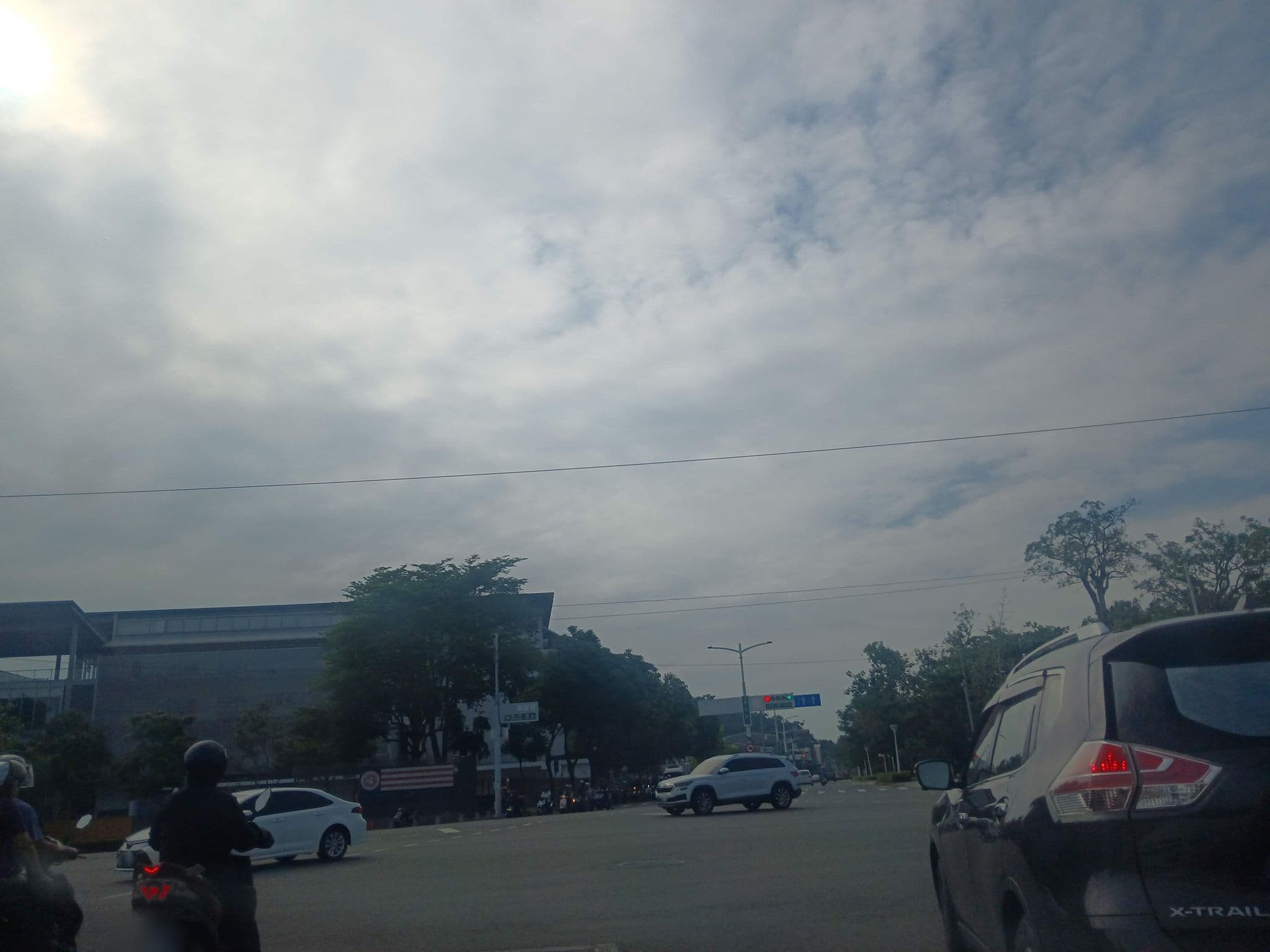 Street view near 南光大旅社, Kaohsiung — © Edison_Wen (CC BY-SA · Mapillary)
