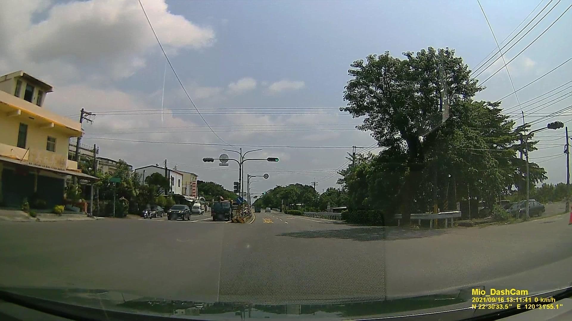 Street view near 永慶大旅社, Chaozhou — © littlebtc (CC BY-SA · Mapillary)