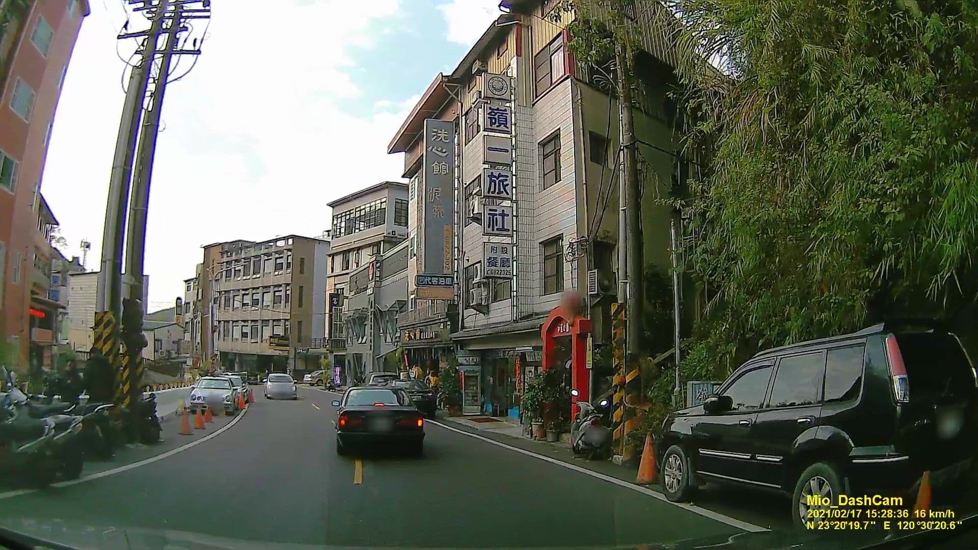 Street view near 關子嶺大旅社, Chiayi City — © littlebtc (CC BY-SA · Mapillary)