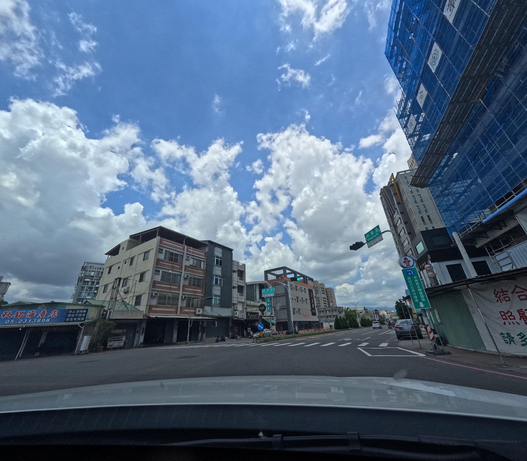 Street view near 聖荷西大飯店, Pizitou — © alllenwang (CC BY-SA · Mapillary)