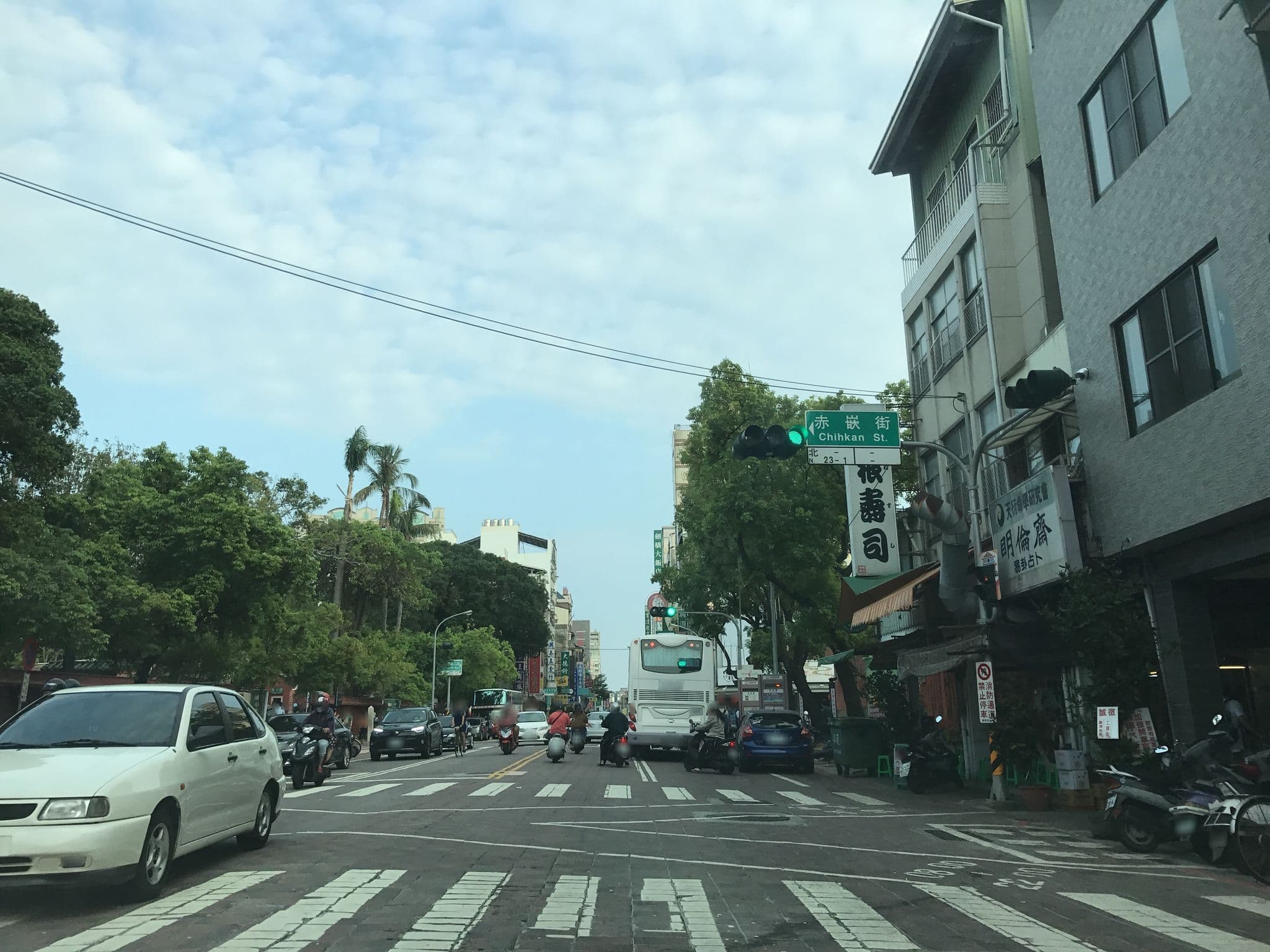 Street view near 愛客發商務旅館, Tainan — © suyuya (CC BY-SA · Mapillary)