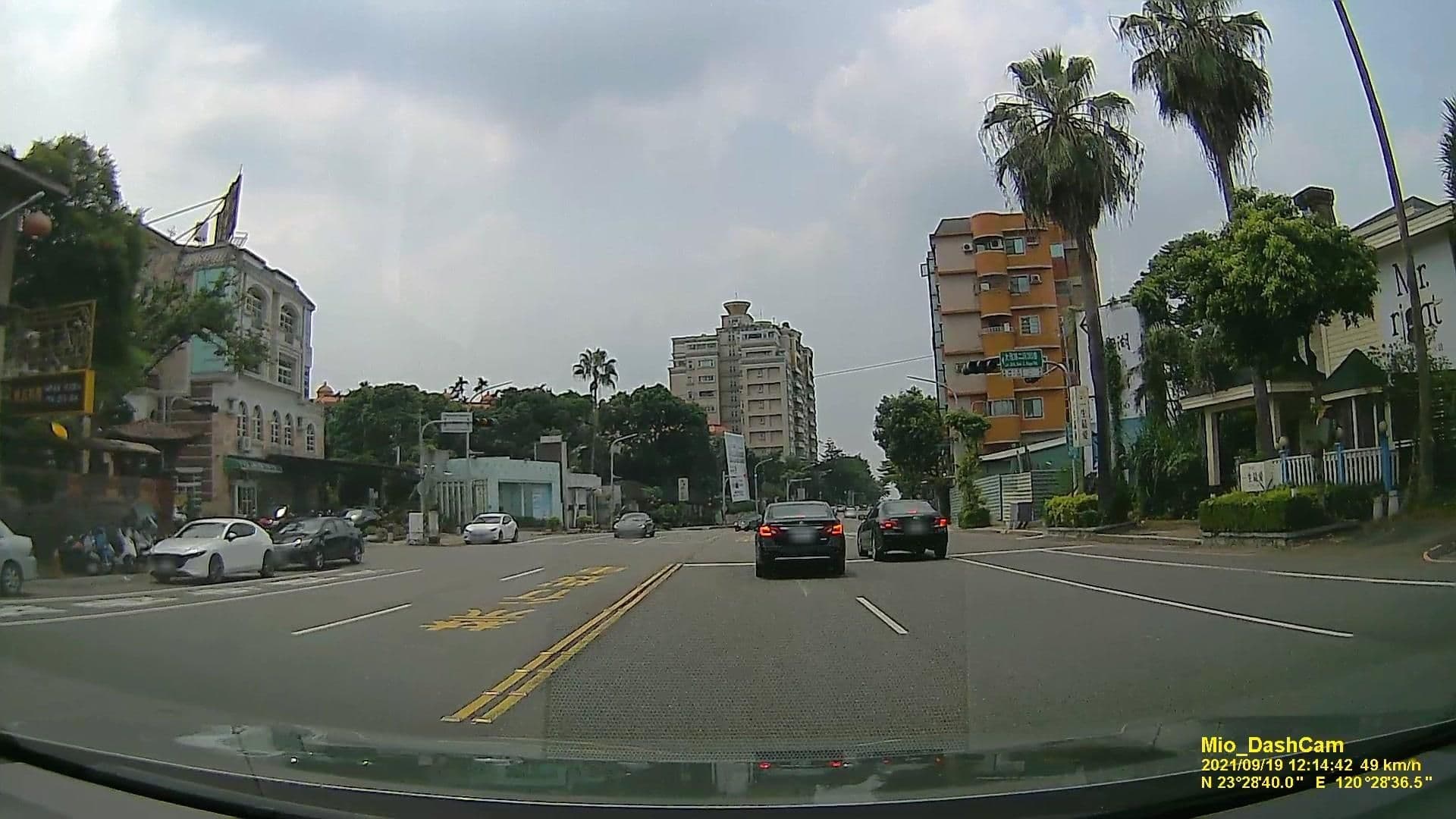 Street view near 加洲汽車旅館, Chiayi City — © littlebtc (CC BY-SA · Mapillary)
