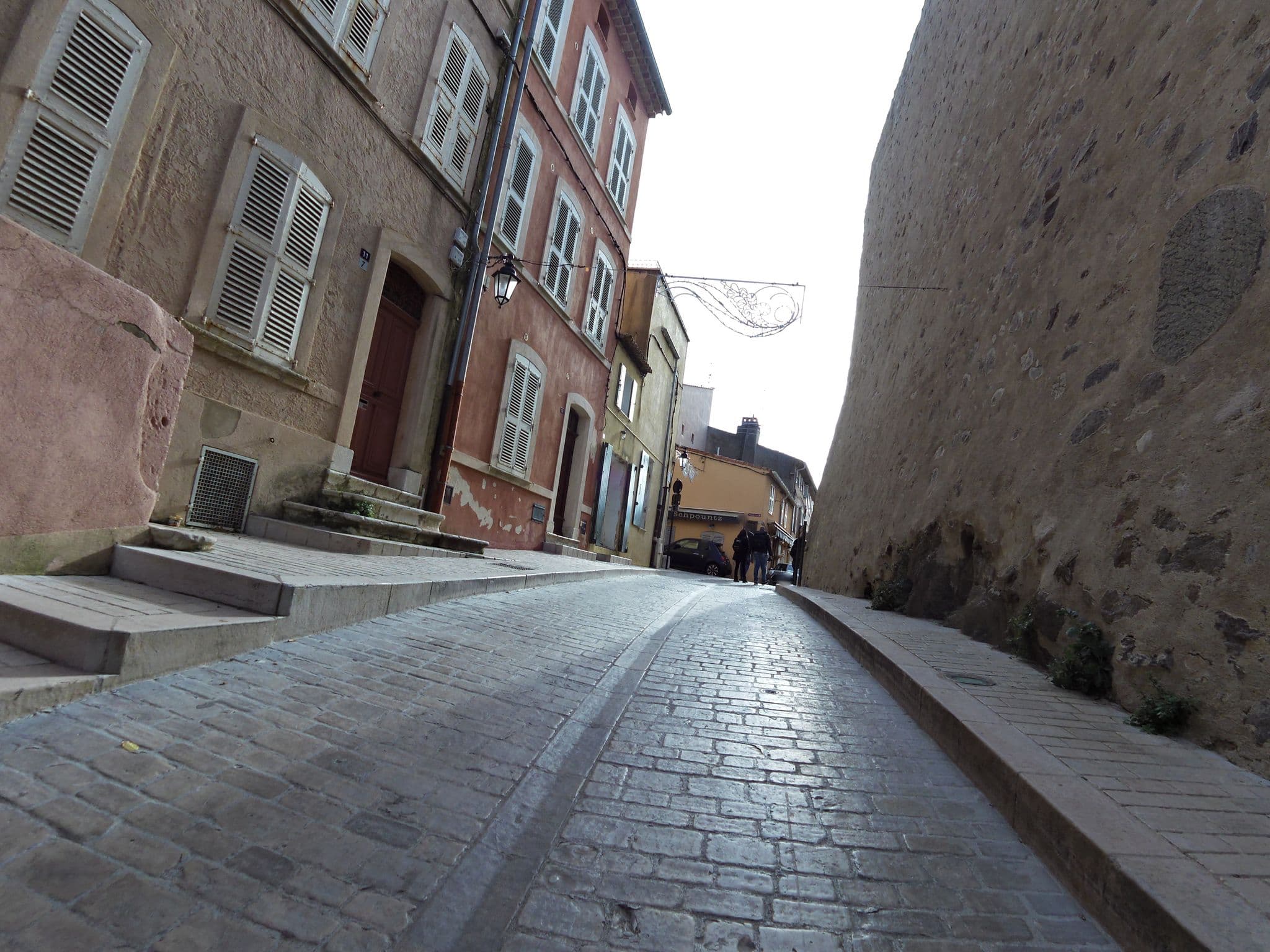 Street view near Le Patio, Saint-Tropez — © marcuscalabresus (CC BY-SA · Mapillary)