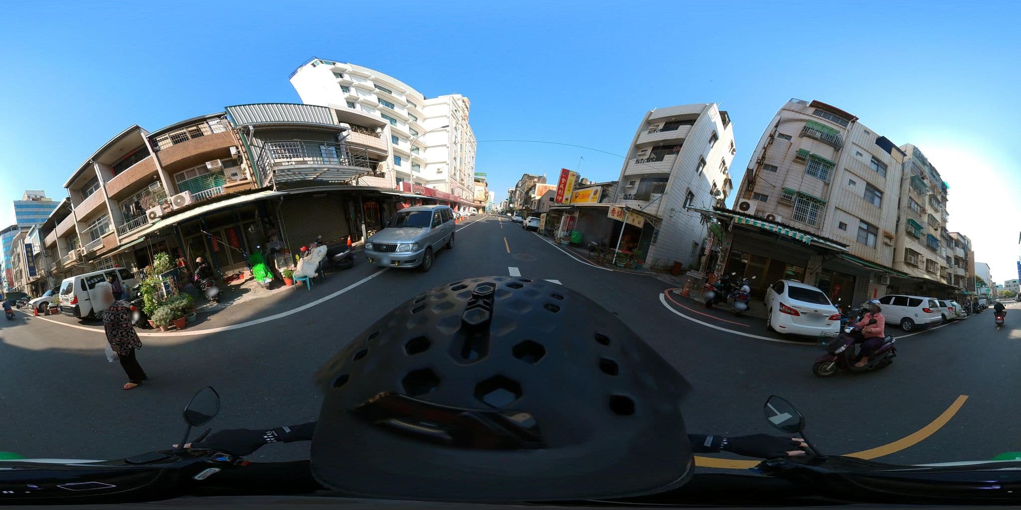 Street view near 箱根國際商務飯店股份有限公司, Tainan — © irvinfly (CC BY-SA · Mapillary)