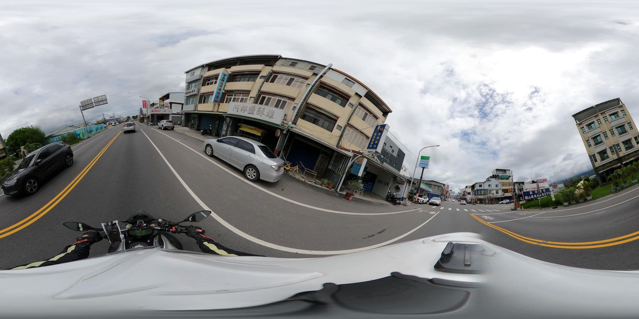 Street view near 藍天山丘民宿, Guanshan — © komali2 (CC BY-SA · Mapillary)