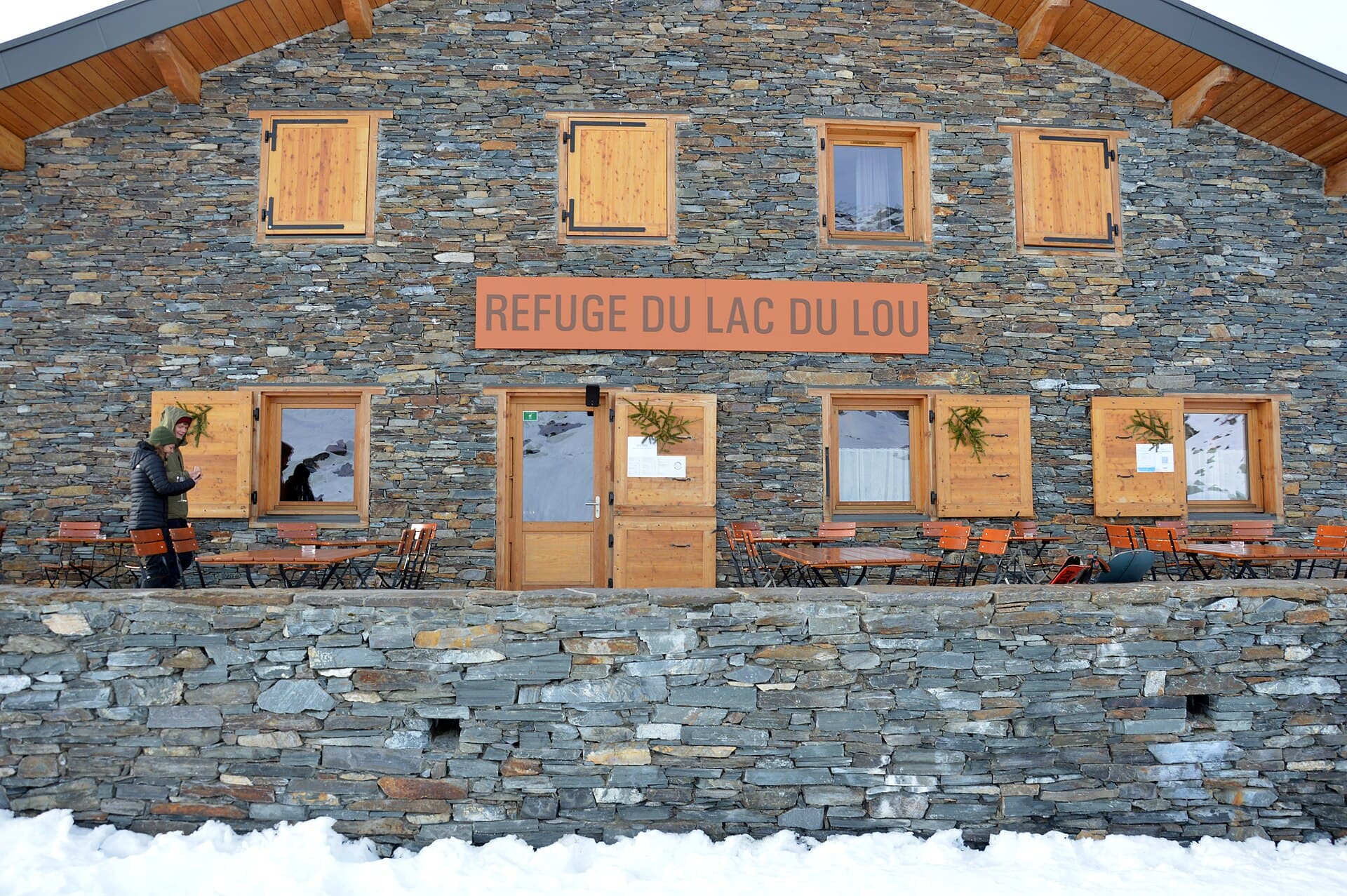 Refuge du Lou (via Wikimedia Commons, CC0)