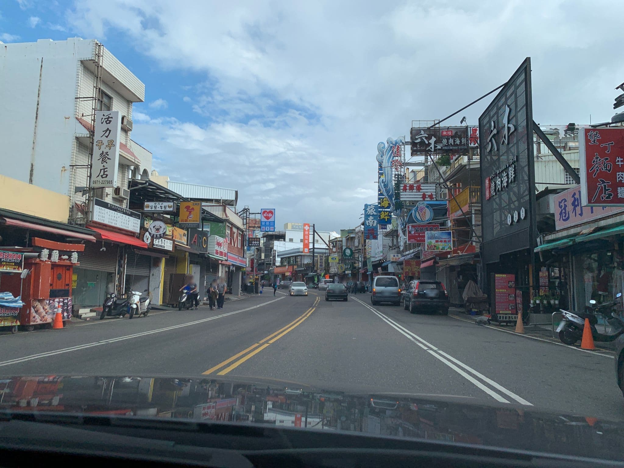 Street view near 寧靜海, Hengchun — © raymond2828520 (CC BY-SA · Mapillary)