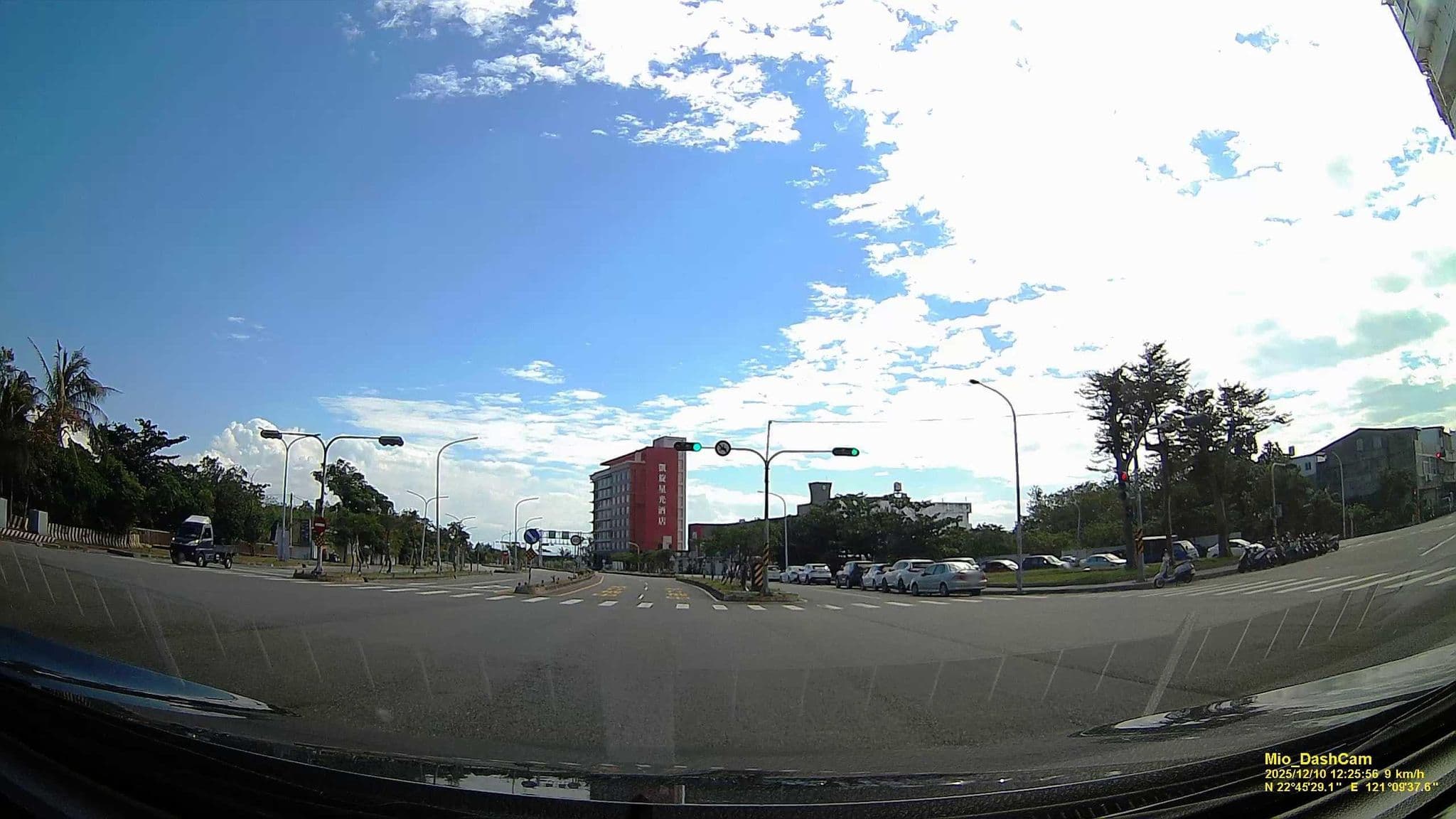 Street view near 觀海民宿, Taitung — © hcyen (CC BY-SA · Mapillary)