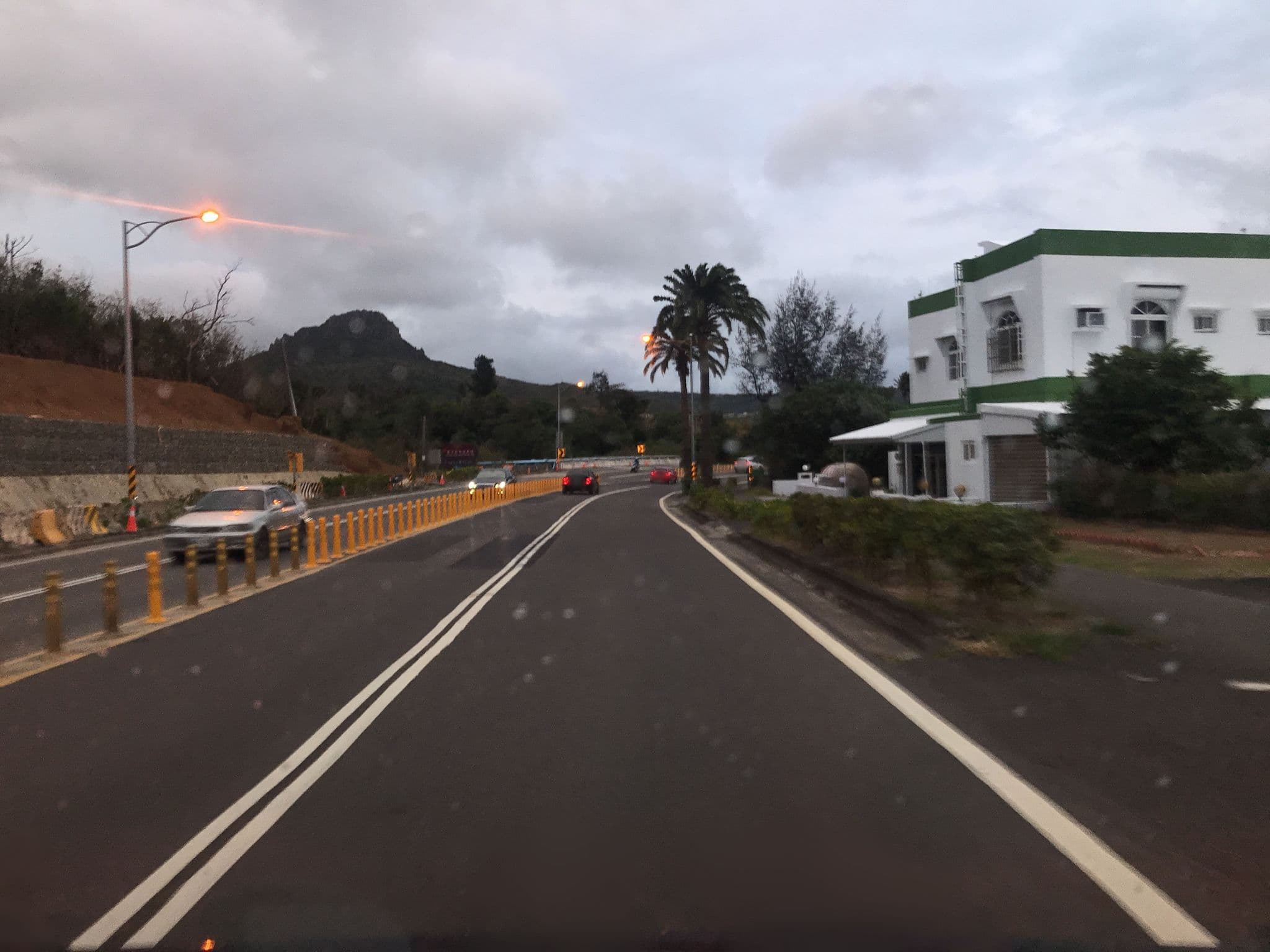 Street view near 觀海別館, Hengchun — © loveapple (CC BY-SA · Mapillary)