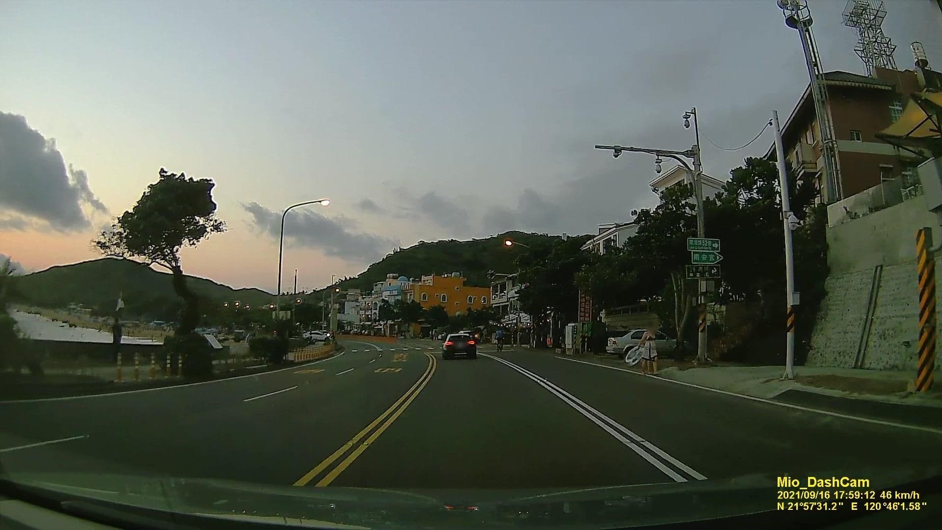Street view near 好望角, Hengchun — © littlebtc (CC BY-SA · Mapillary)