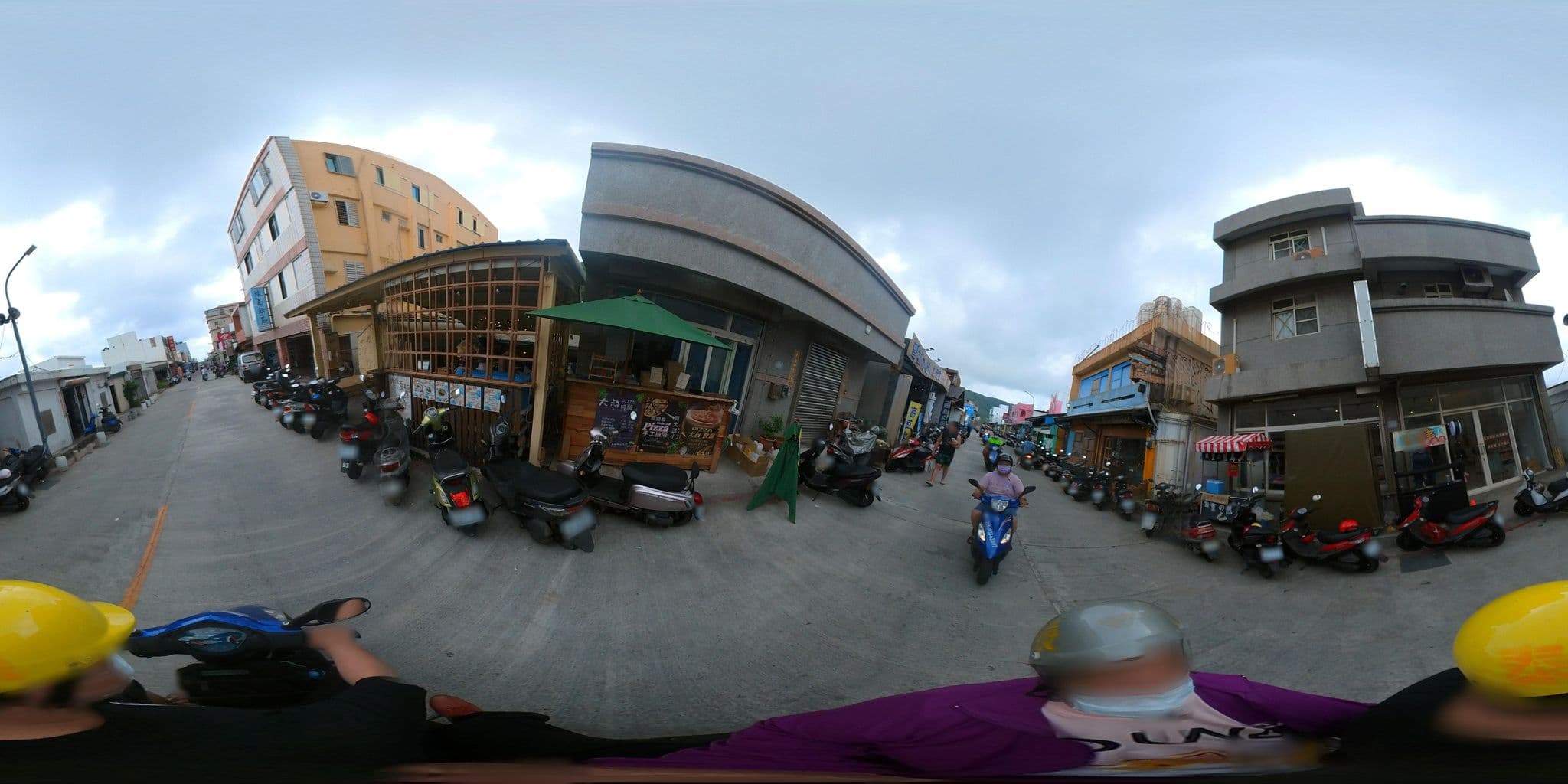 Street view near 綠島民宿梅蓮民宿, Taitung — © s8321414 (CC BY-SA · Mapillary)