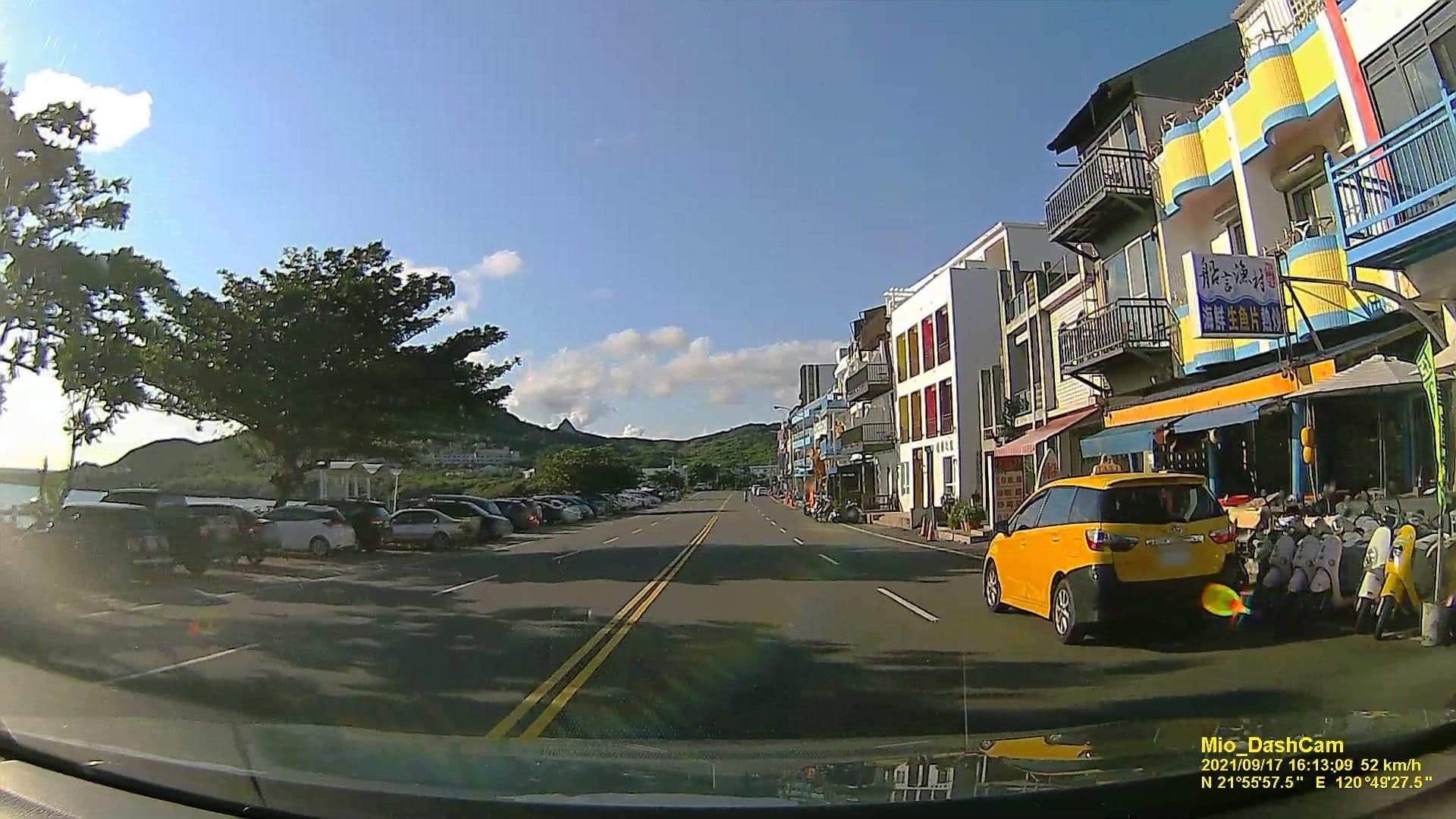 Street view near 靚岩民宿, Hengchun — © littlebtc (CC BY-SA · Mapillary)