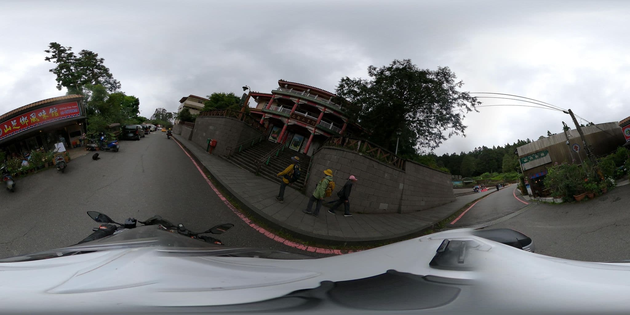 Street view near 力行山莊, Lugu — © komali2 (CC BY-SA · Mapillary)