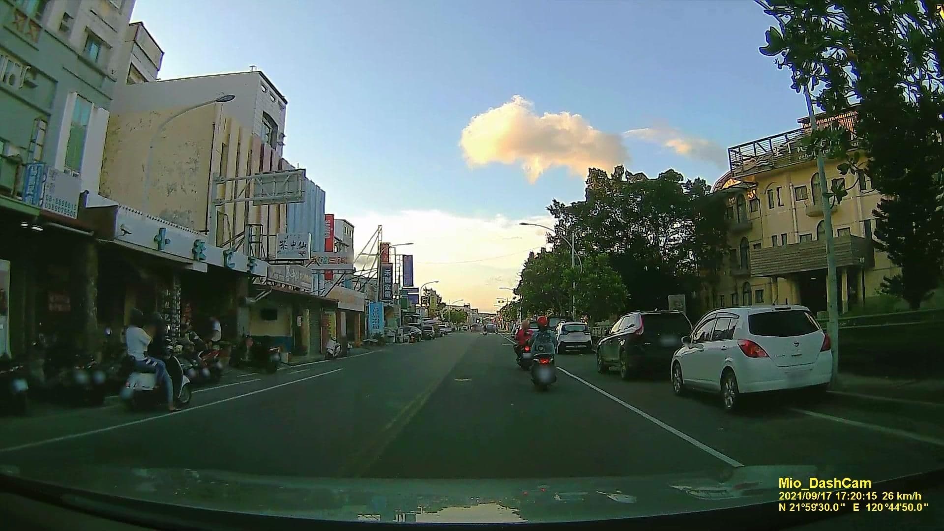 Street view near 墾丁渡假文教會館, Hengchun — © littlebtc (CC BY-SA · Mapillary)