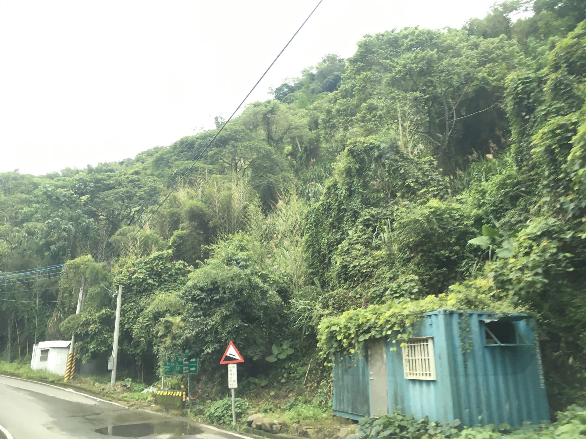 Street view near 愛琴雅築油車寮度假木屋, Lugu — © pty11111 (CC BY-SA · Mapillary)